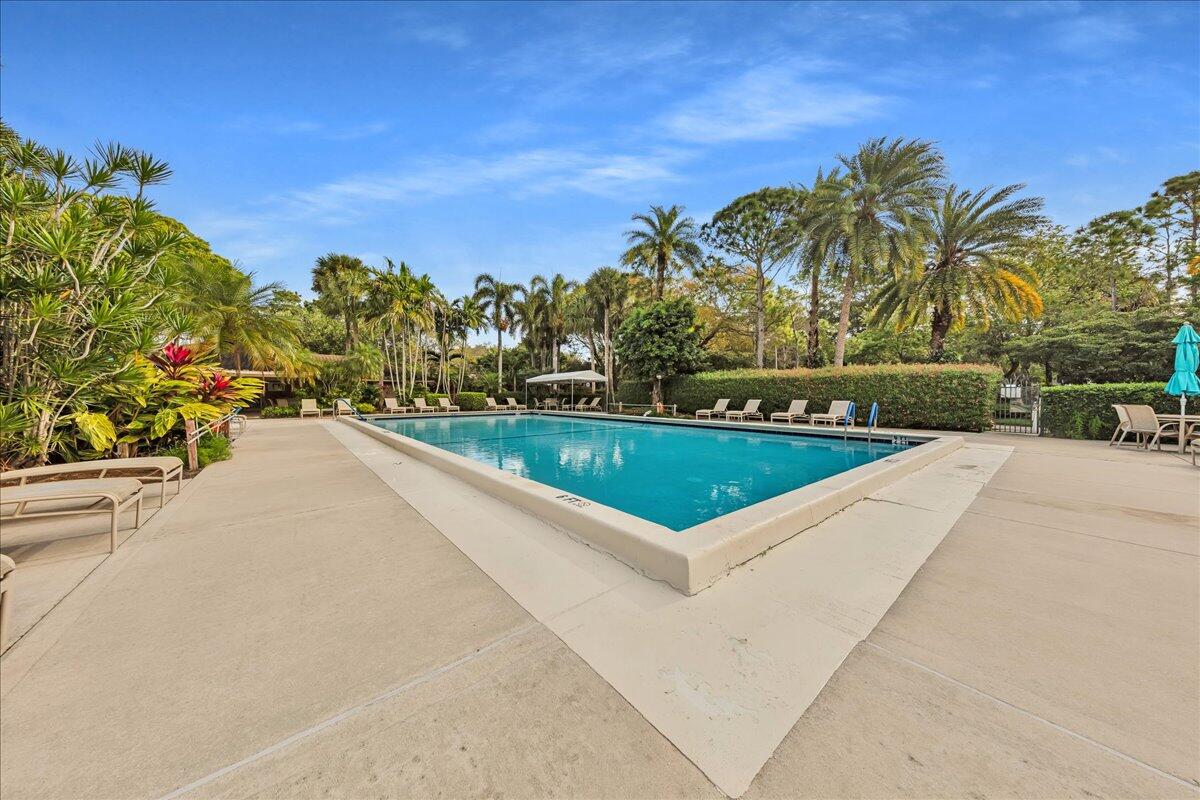 NO 123 PALM-AIRE COUNTRY CLUB - Residential