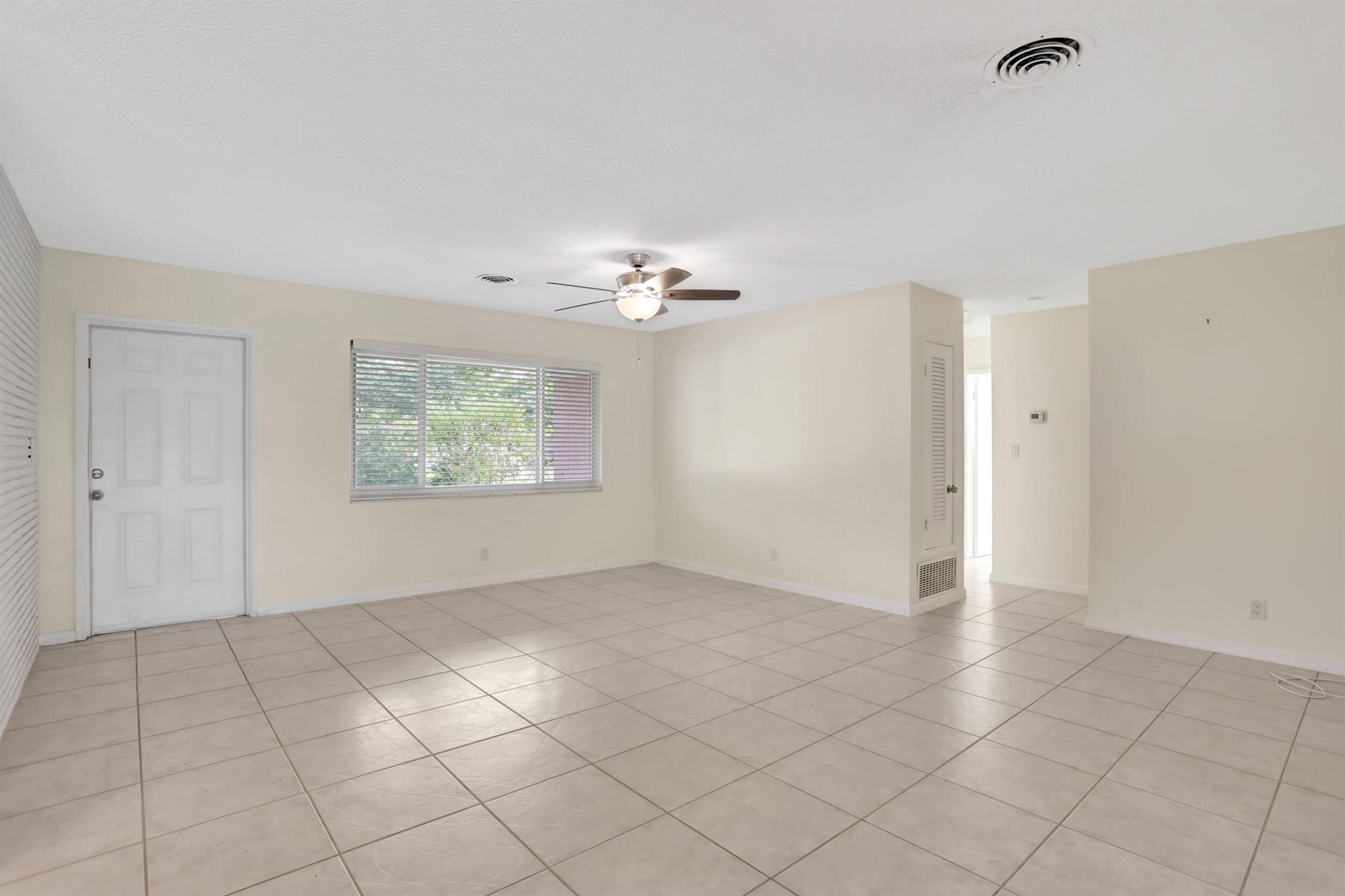 DOUGLAS PARK - Residential