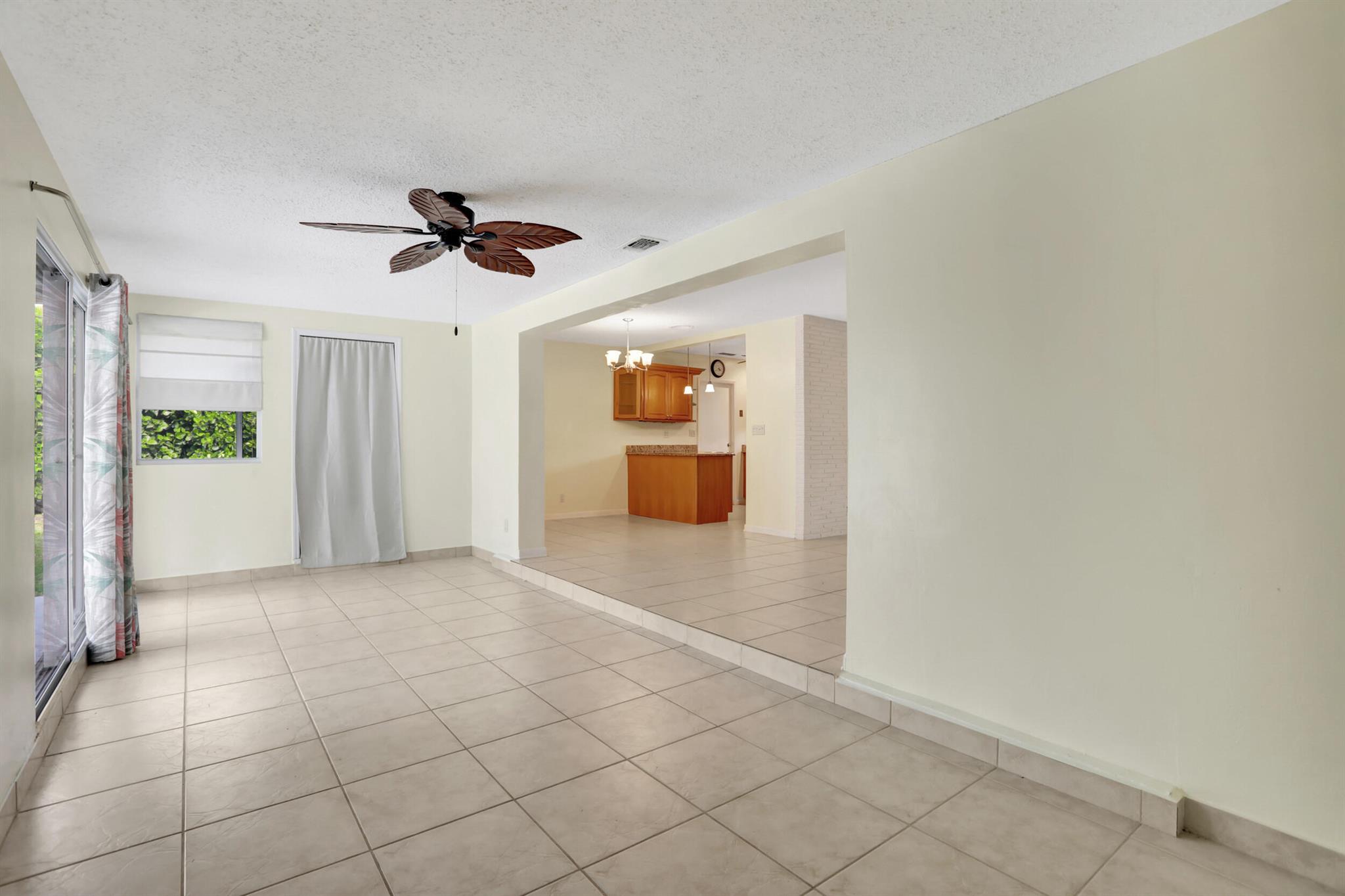 DOUGLAS PARK - Residential