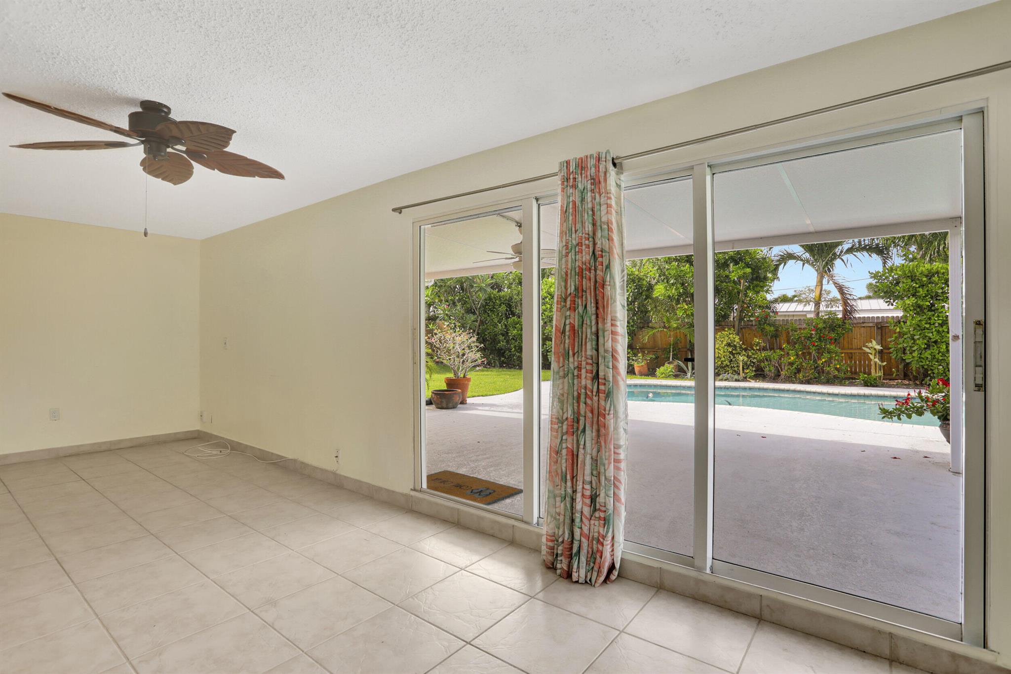 DOUGLAS PARK - Residential