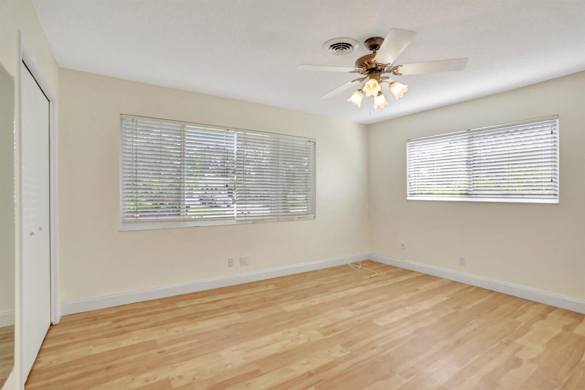 DOUGLAS PARK - Residential