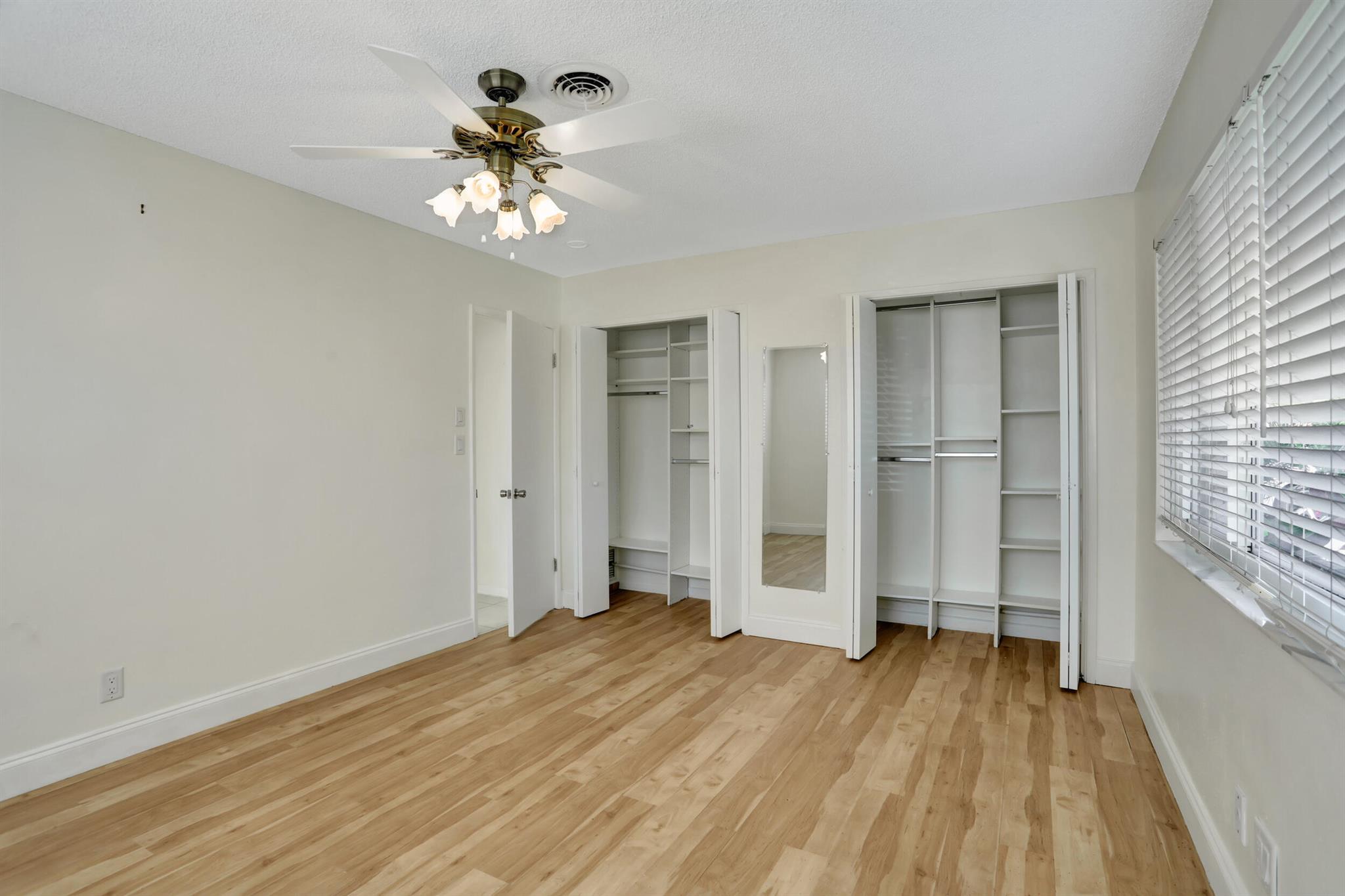 DOUGLAS PARK - Residential