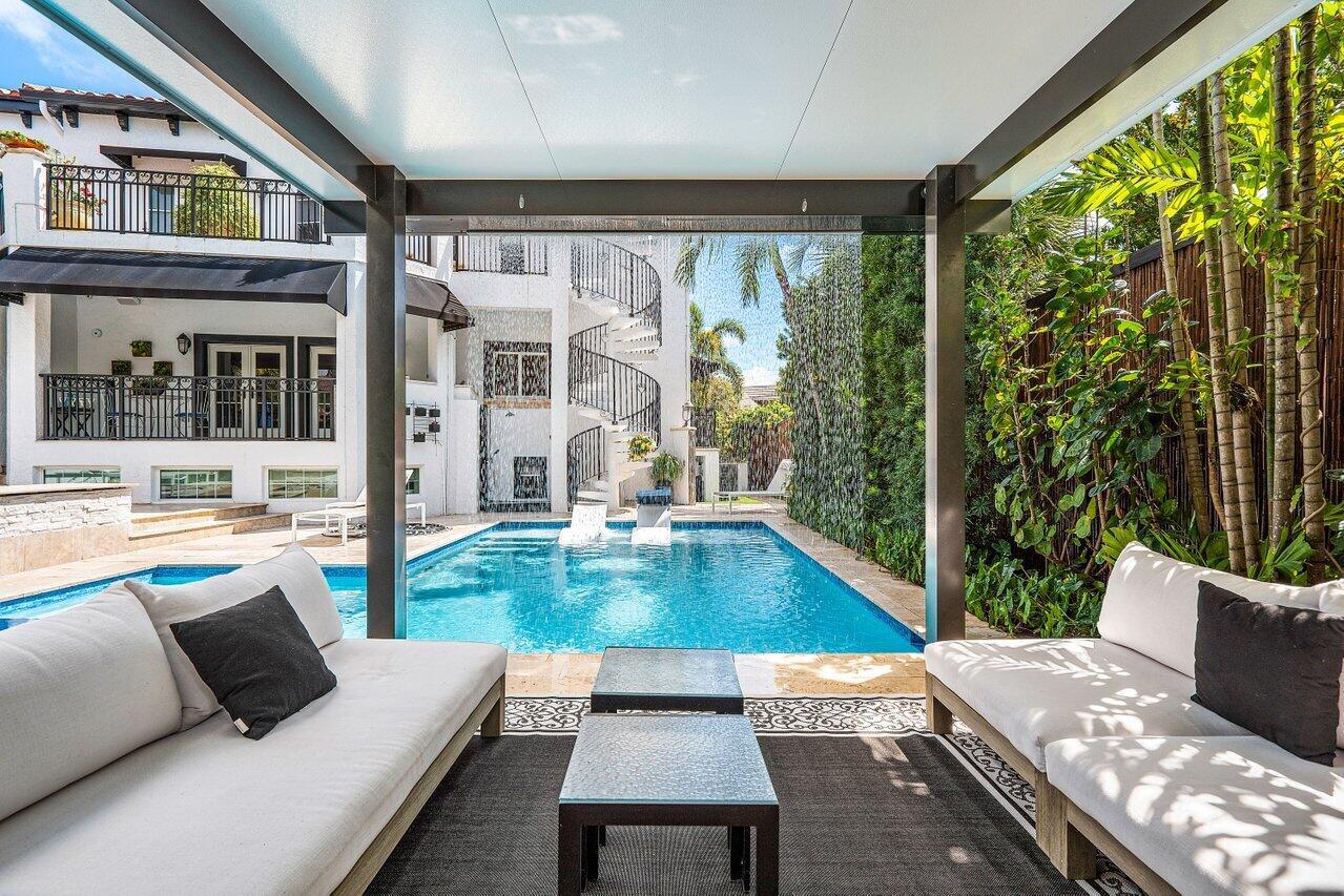 HILLSBORO SHORES SEC - Residential