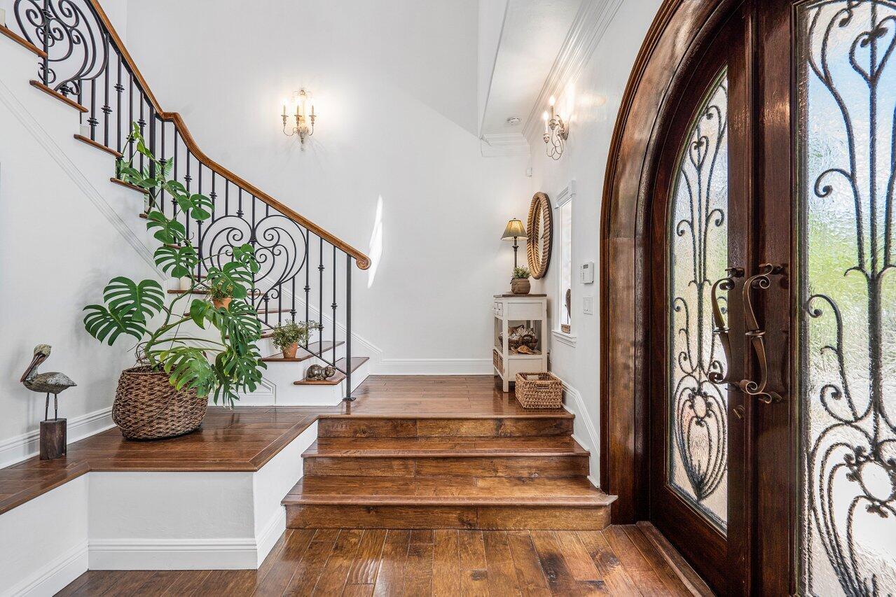 HILLSBORO SHORES SEC - Residential