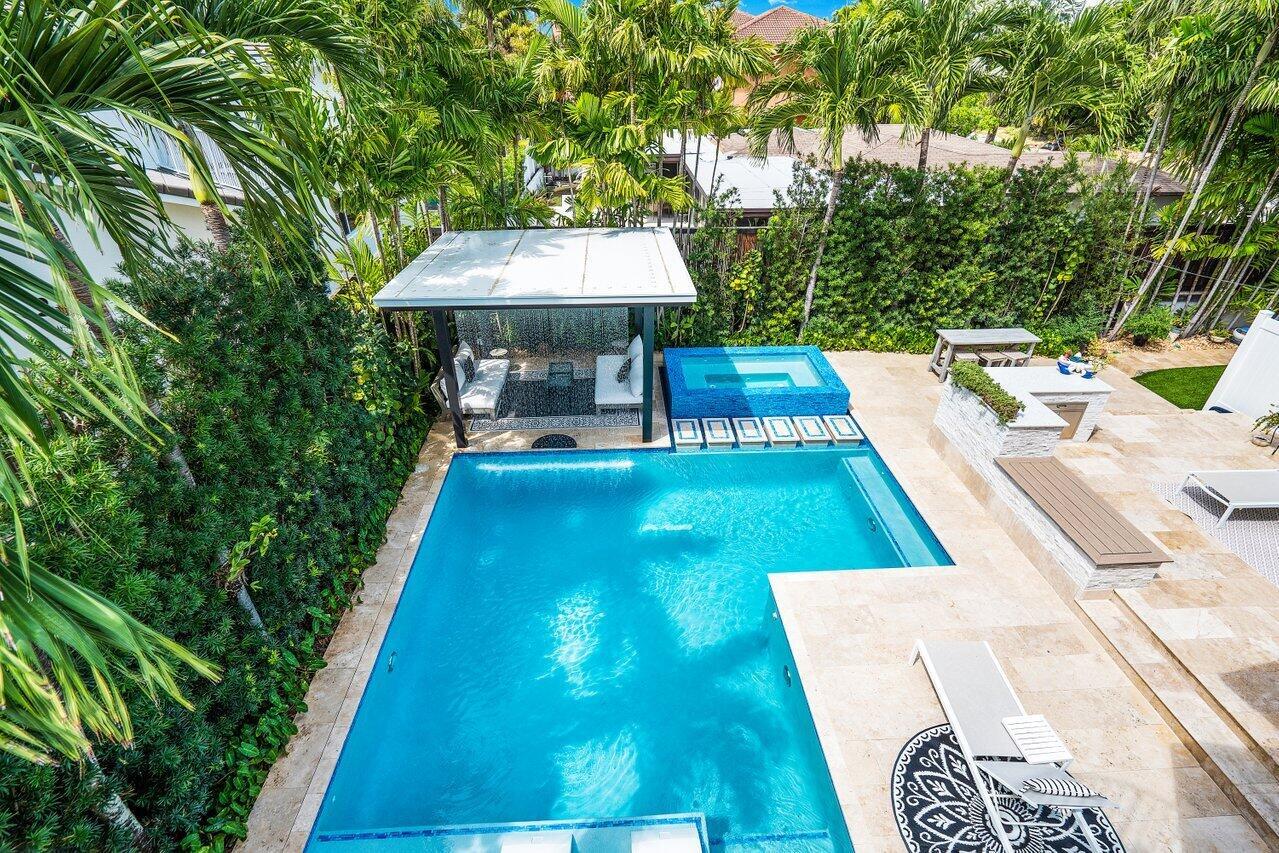 HILLSBORO SHORES SEC - Residential