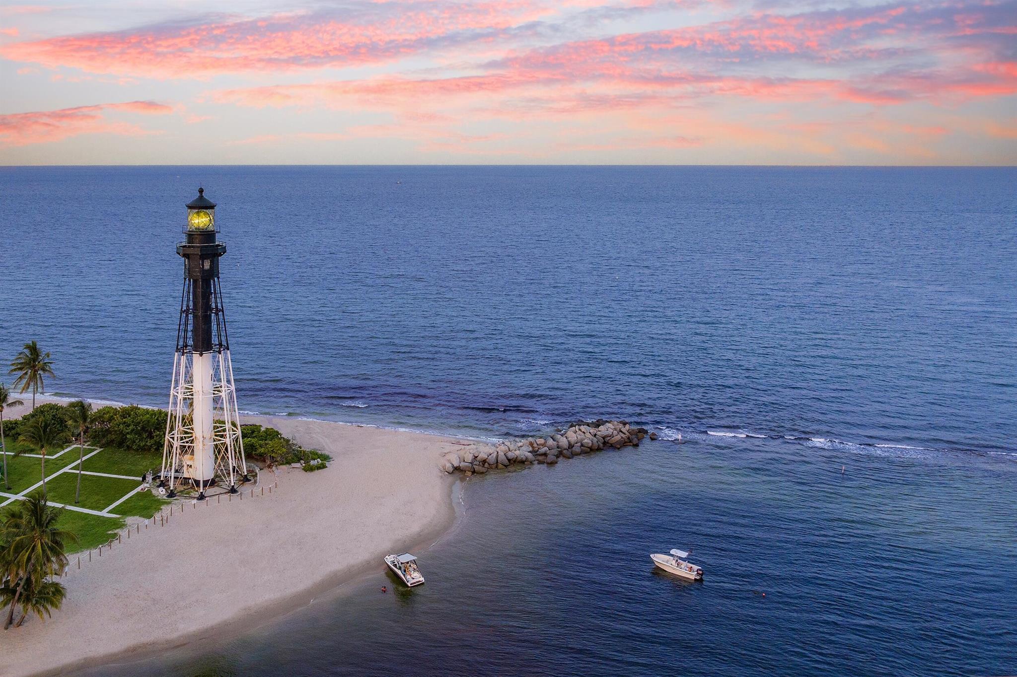 HILLSBORO SHORES SEC - Residential