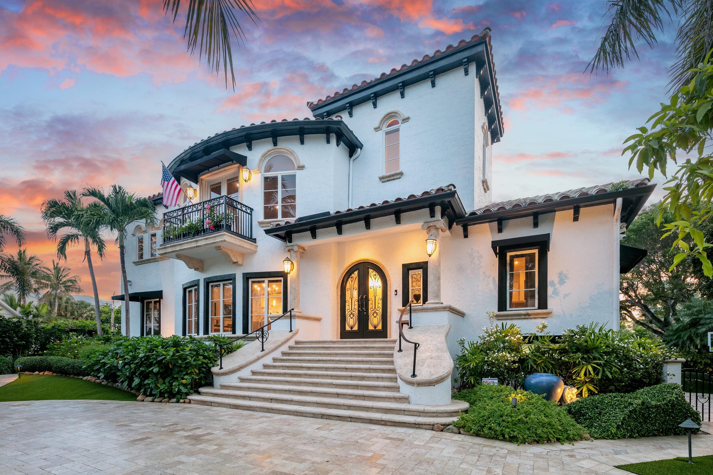 HILLSBORO SHORES SEC - Residential