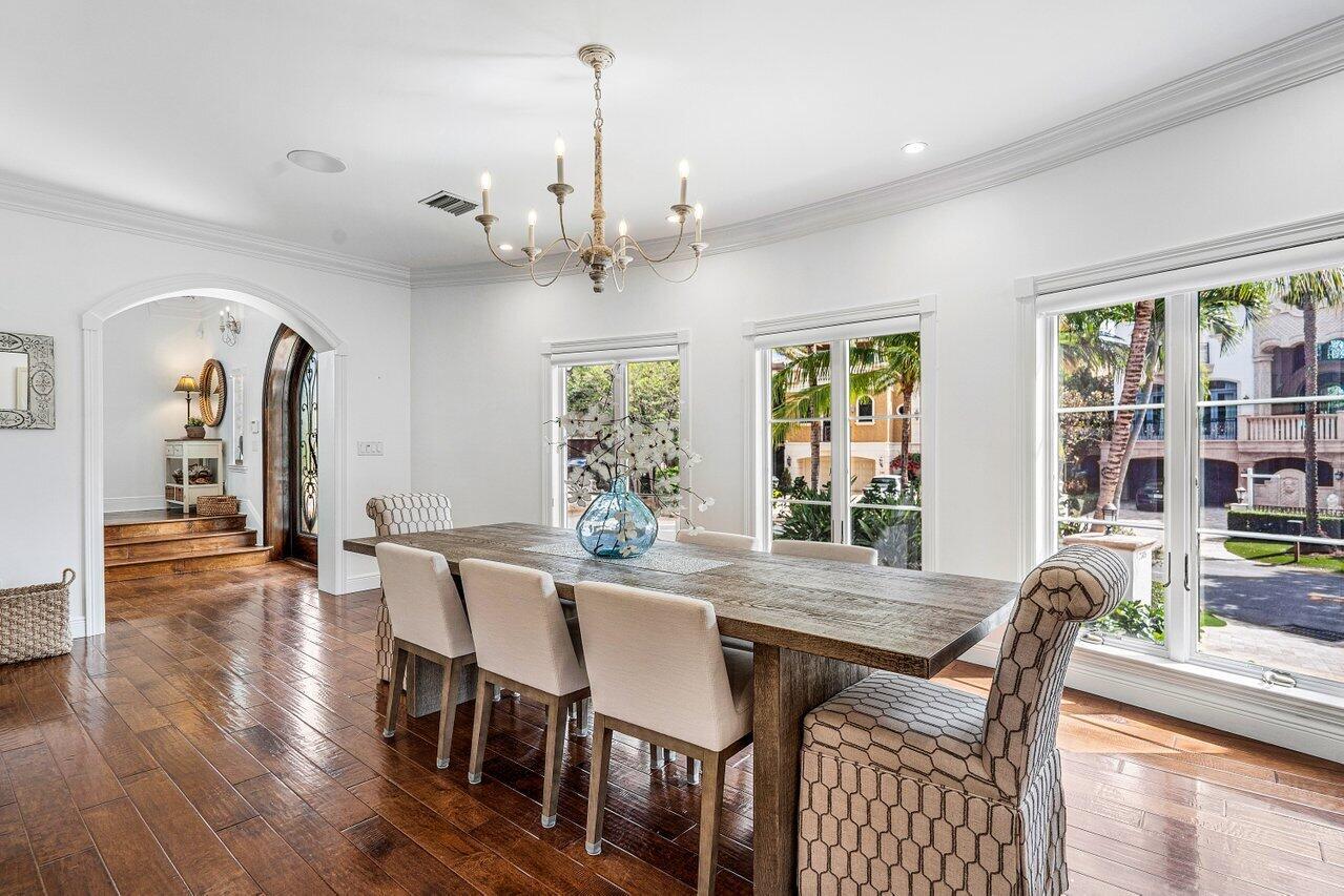 HILLSBORO SHORES SEC - Residential