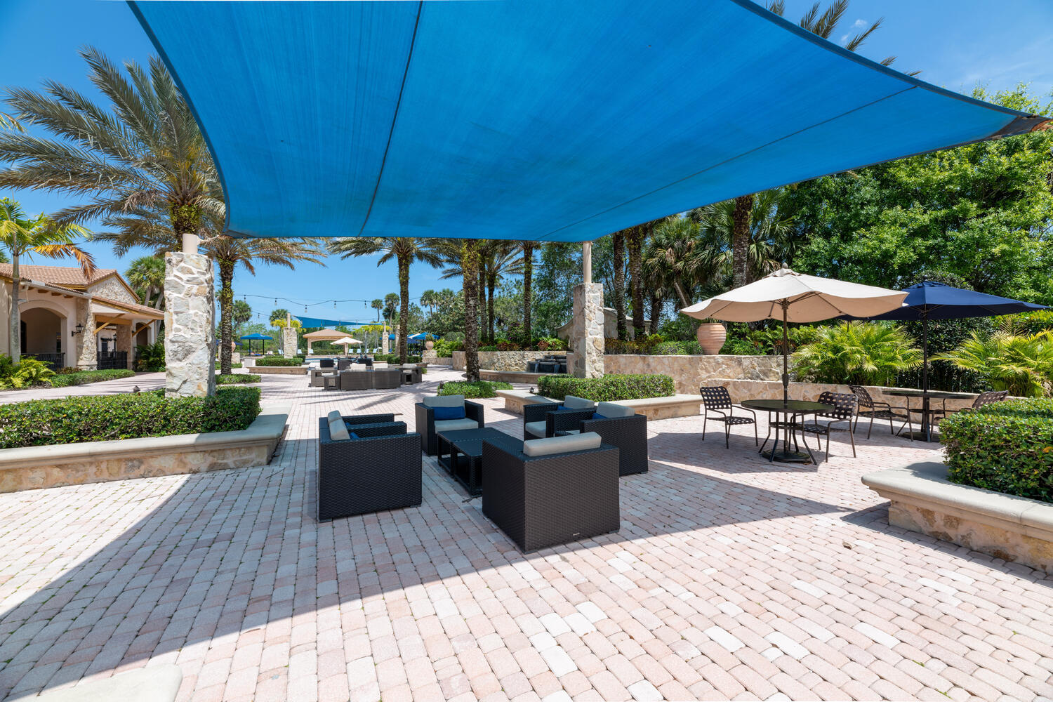 JUPITER COUNTRY CLUB CONDO II - Residential