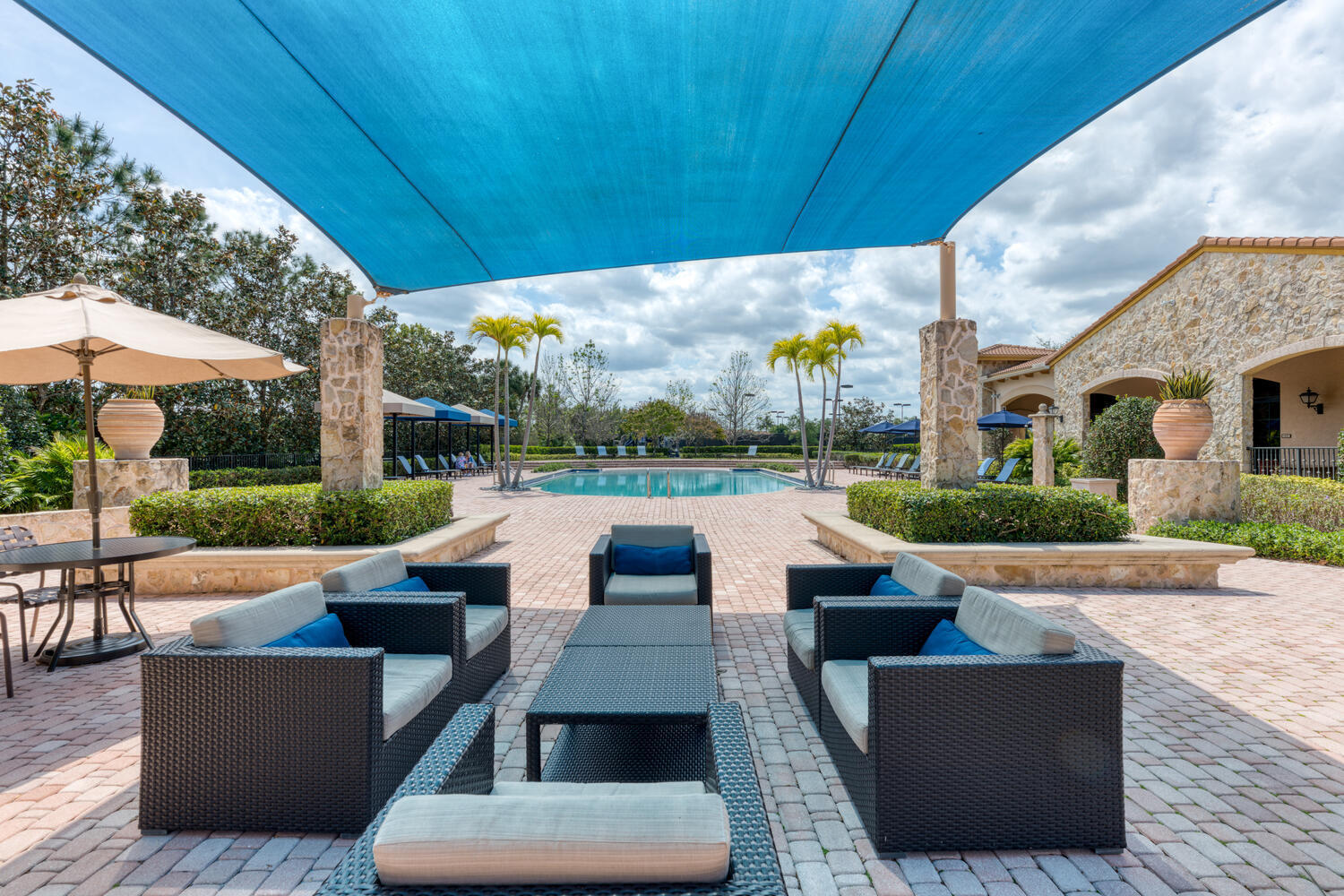 JUPITER COUNTRY CLUB CONDO II - Residential