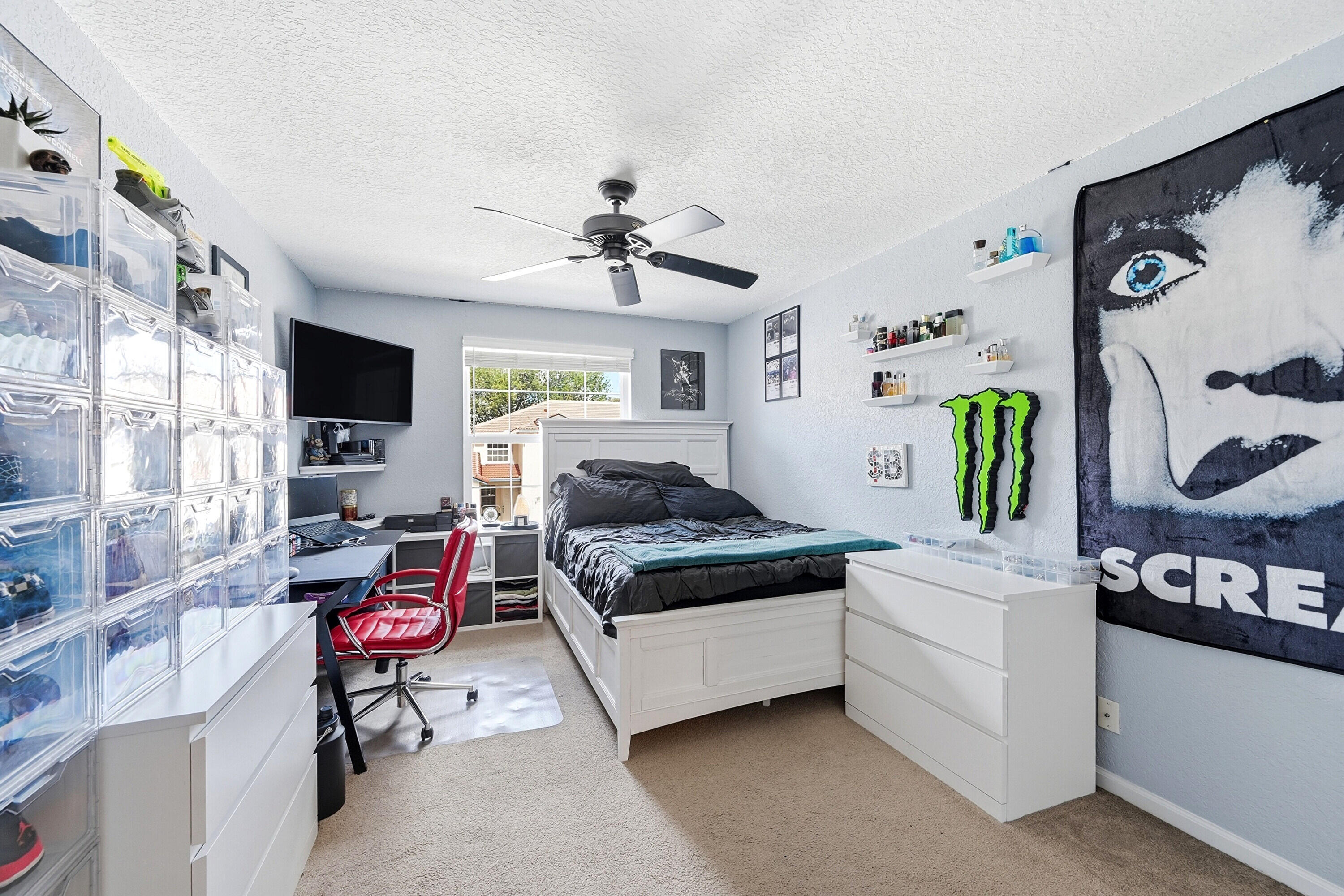 WYNDHAM LAKES EAST - Residential