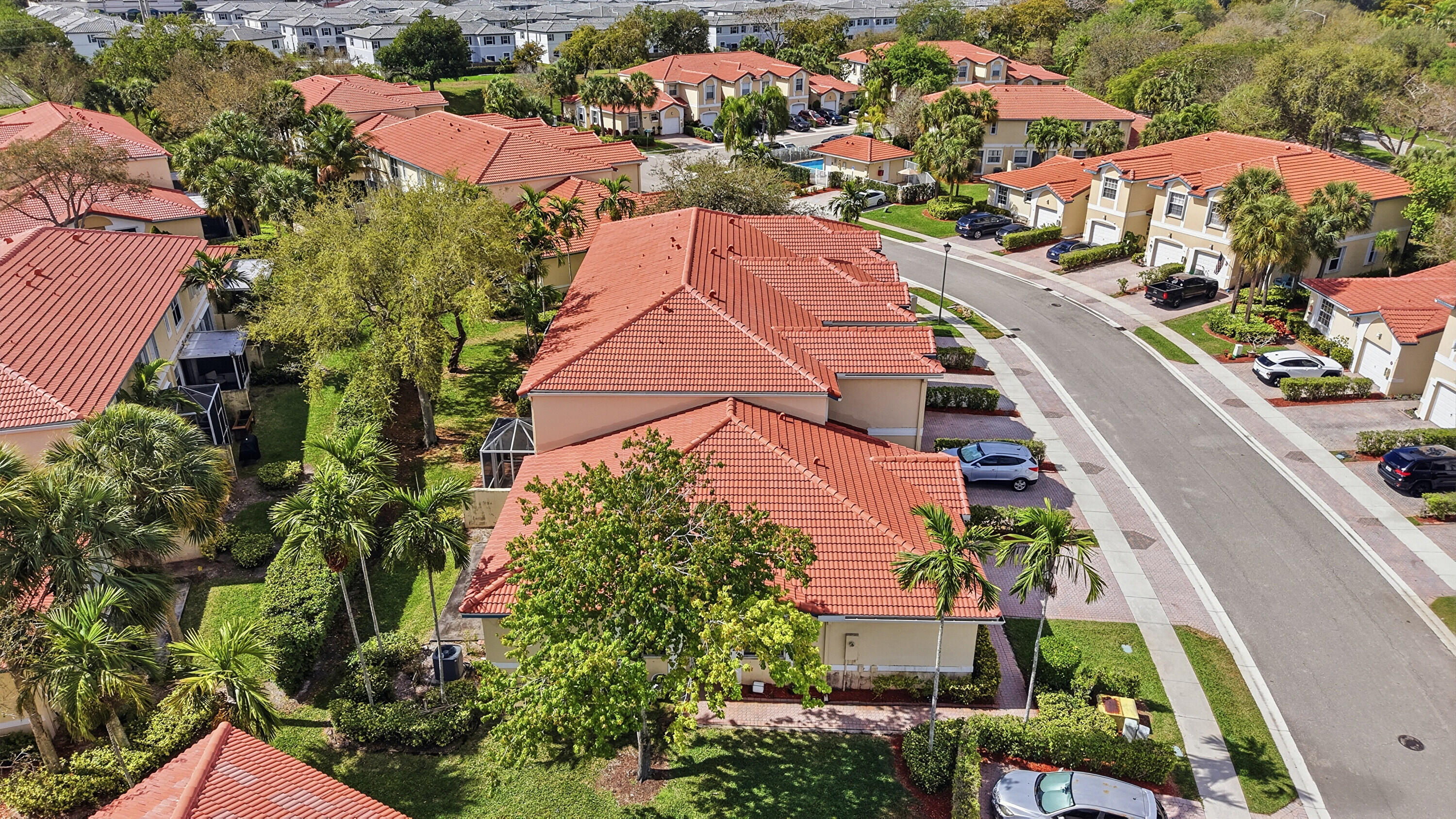 WYNDHAM LAKES EAST - Residential