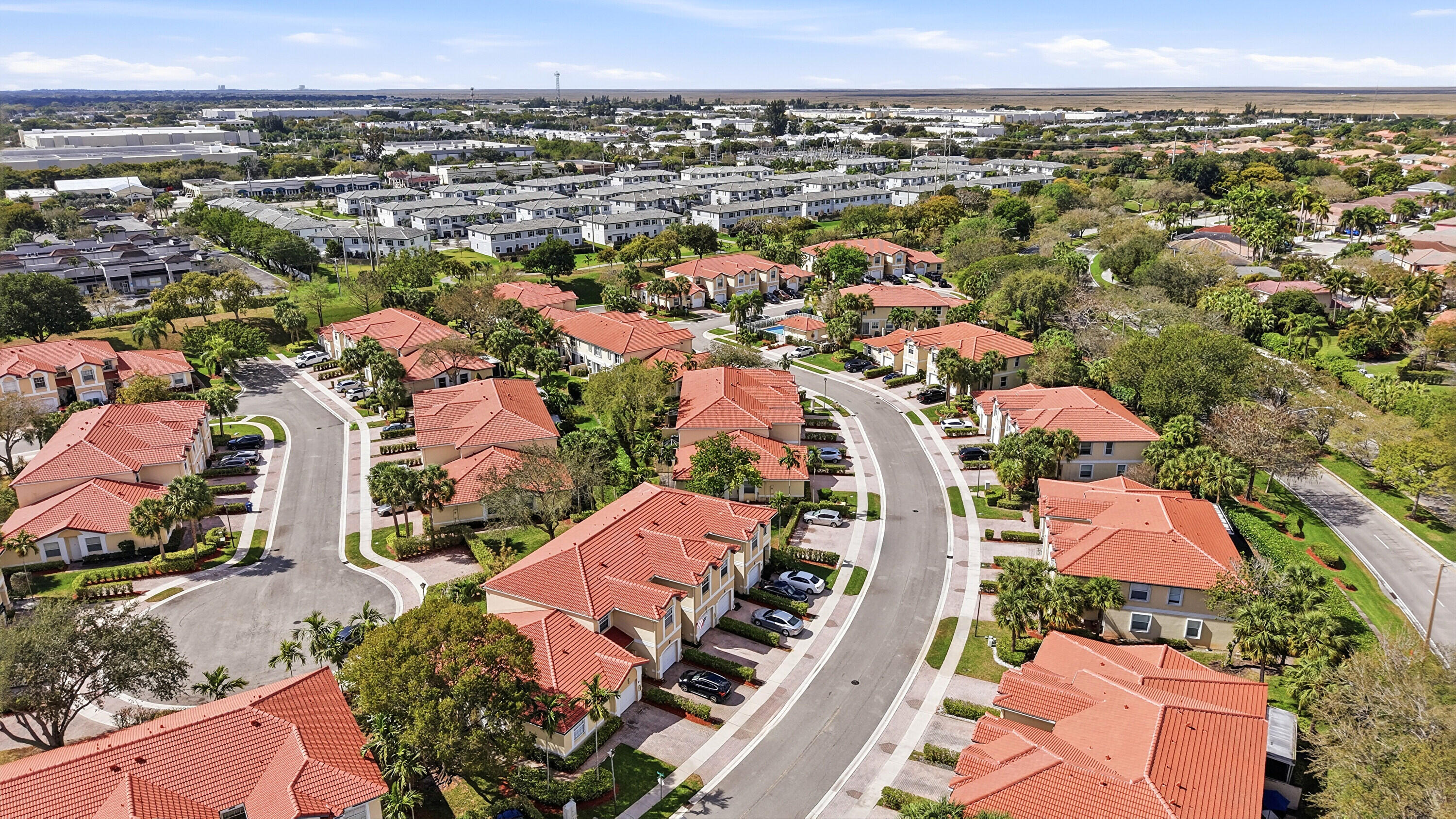 WYNDHAM LAKES EAST - Residential