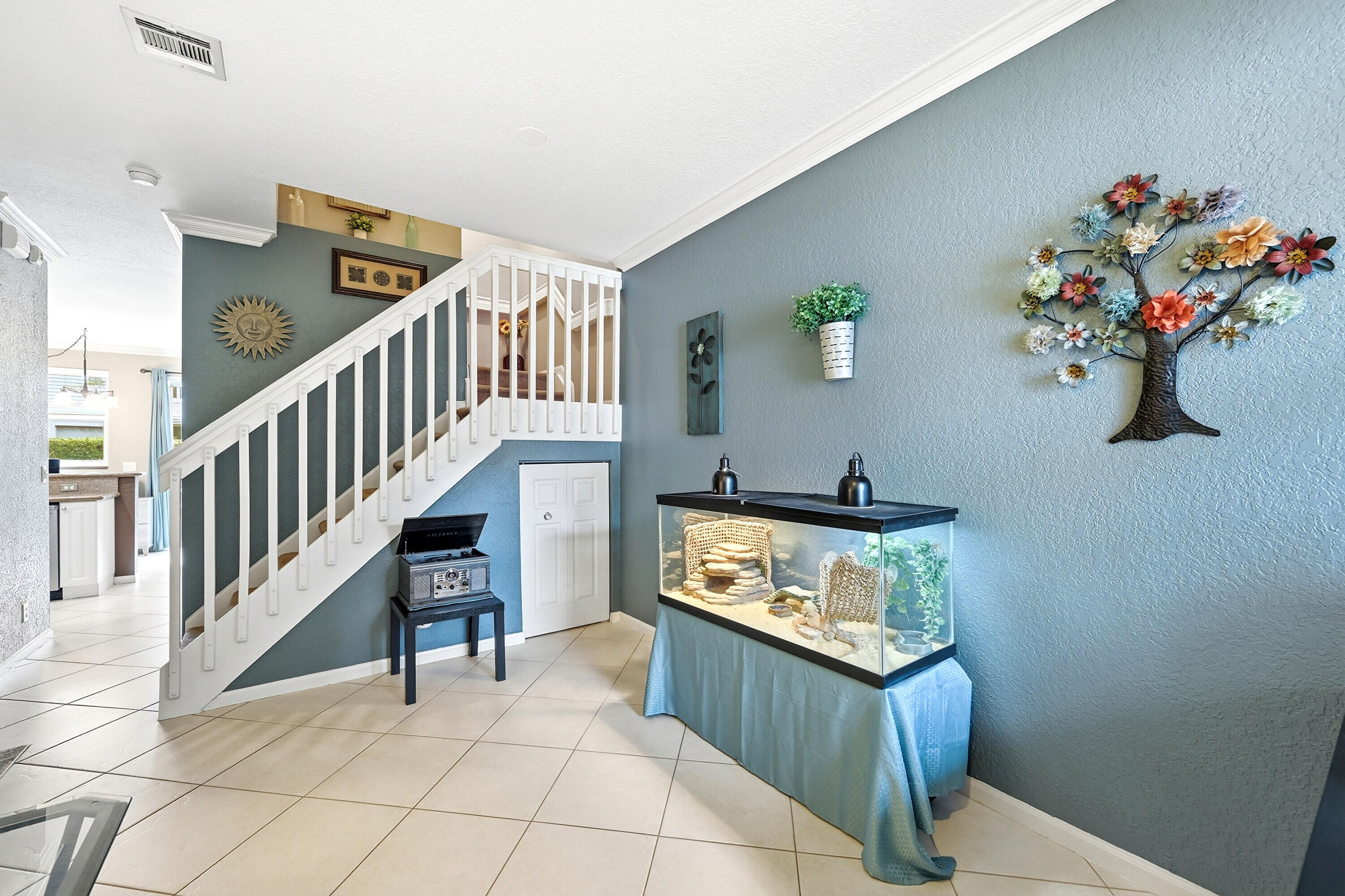 WYNDHAM LAKES EAST - Residential