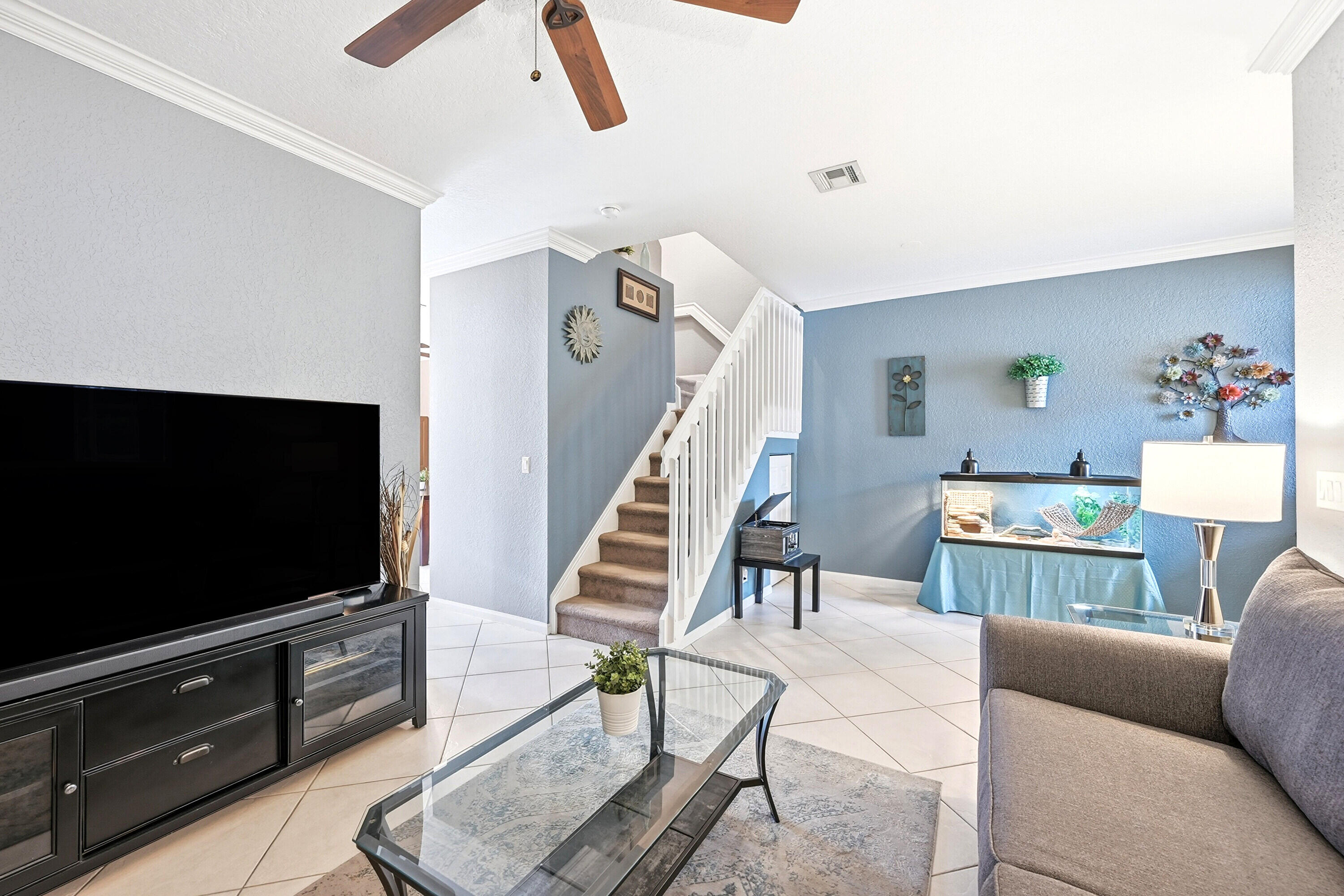 WYNDHAM LAKES EAST - Residential