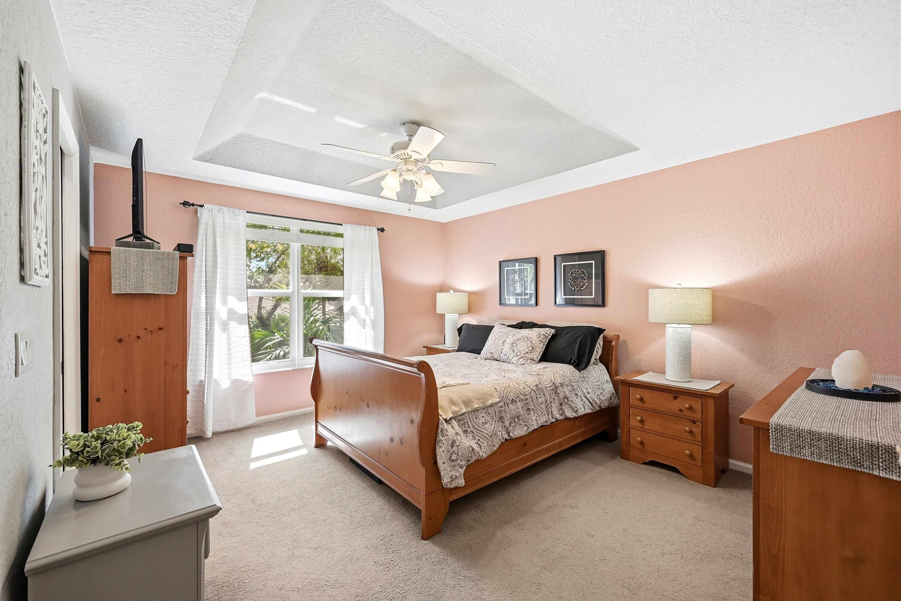 WYNDHAM LAKES EAST - Residential