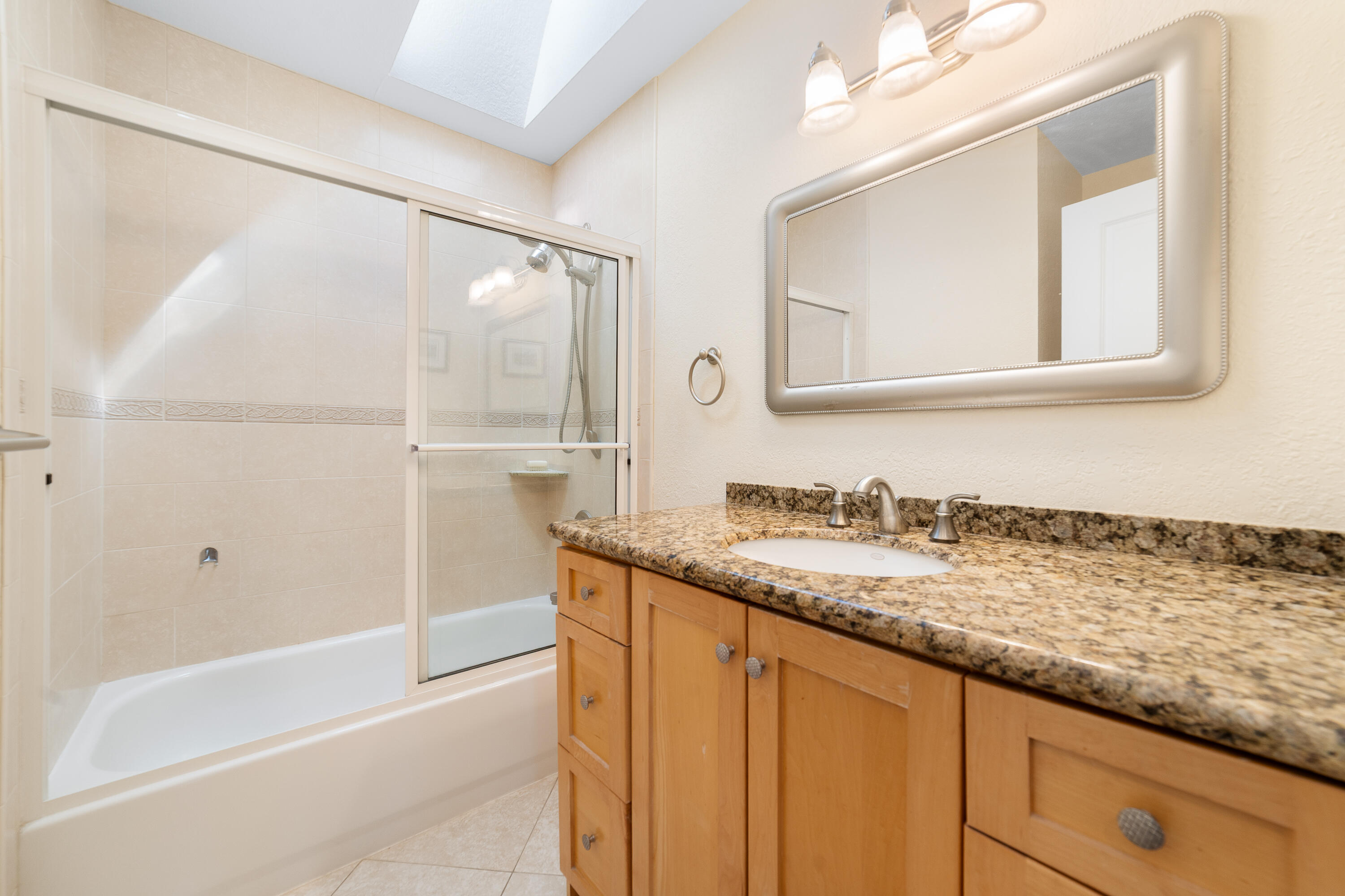 WIMBLEDON VILLAS OF VIA VERDE - Residential