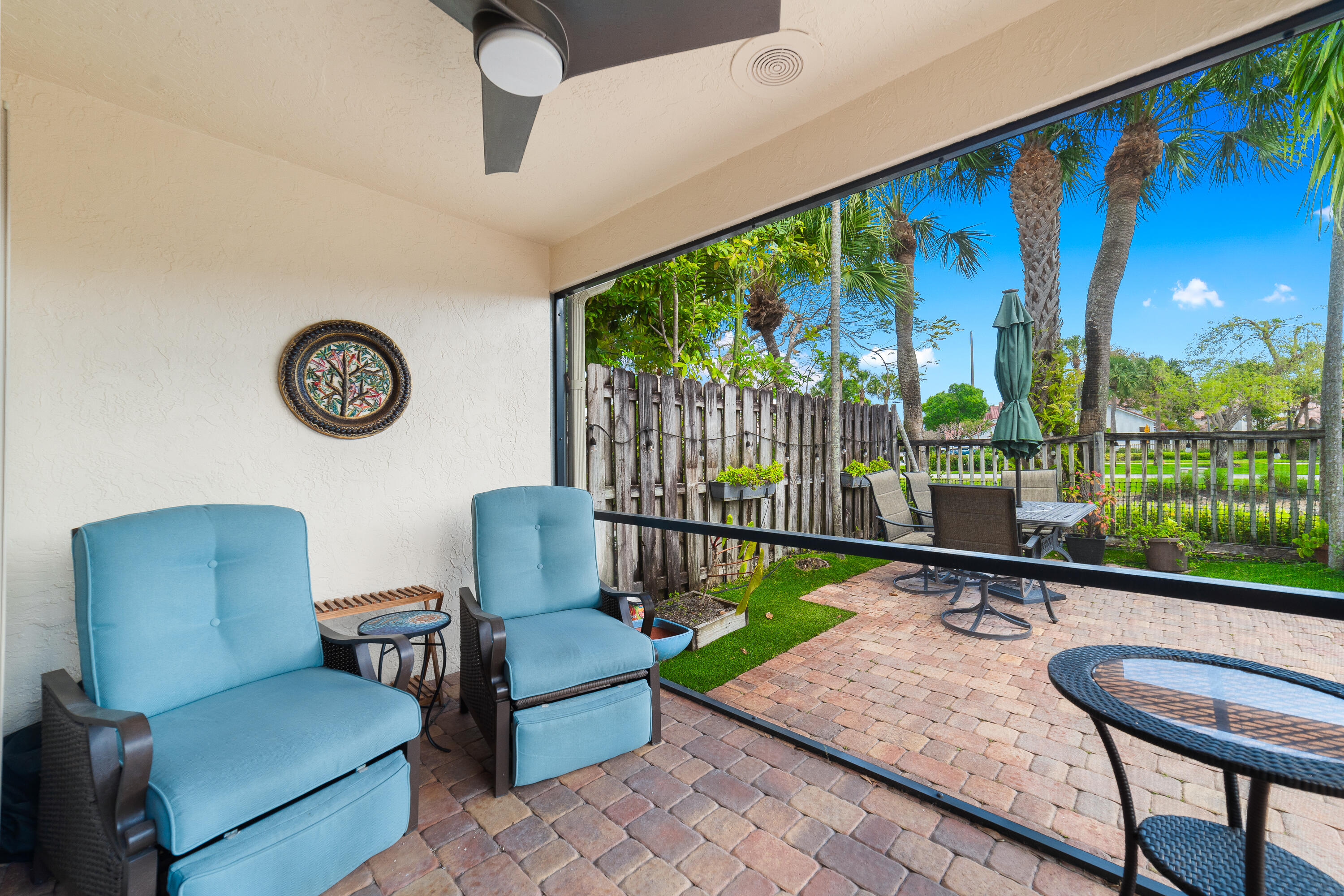 WIMBLEDON VILLAS OF VIA VERDE - Residential