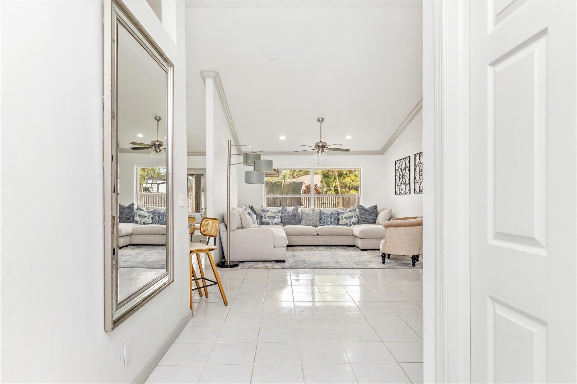 Sugar Pond Manor Wellingt - Residential