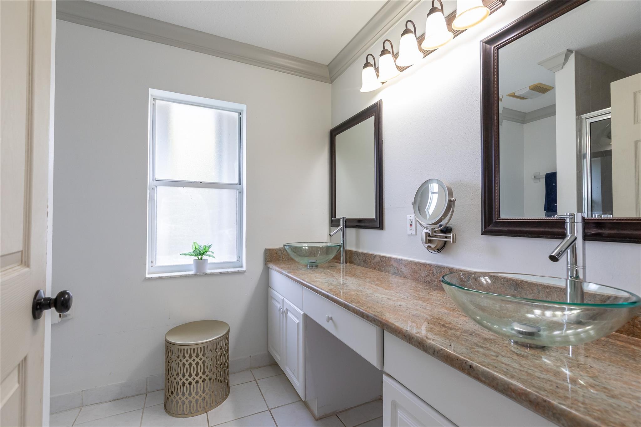 Sugar Pond Manor Wellingt - Residential