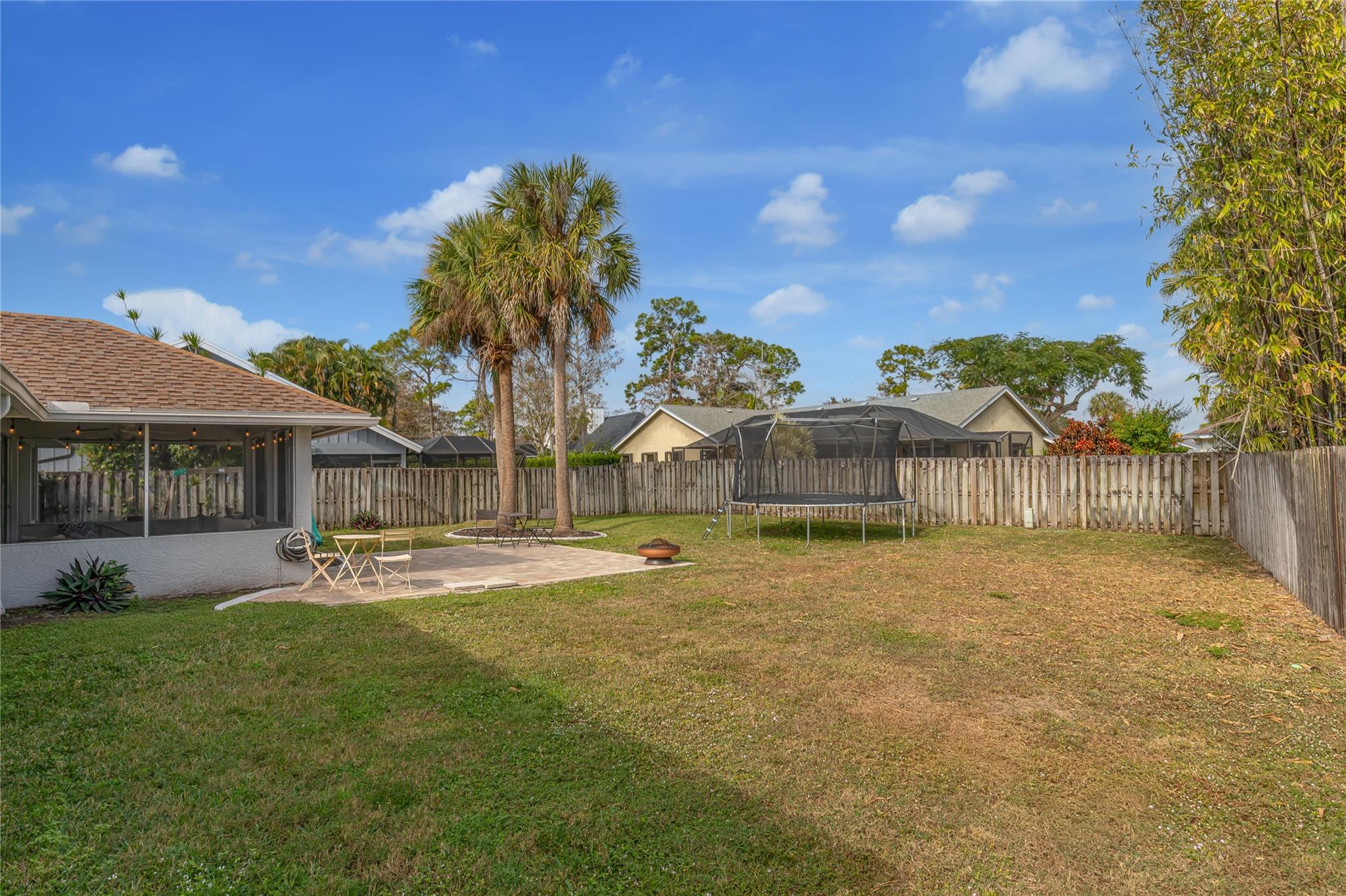 Sugar Pond Manor Wellingt - Residential