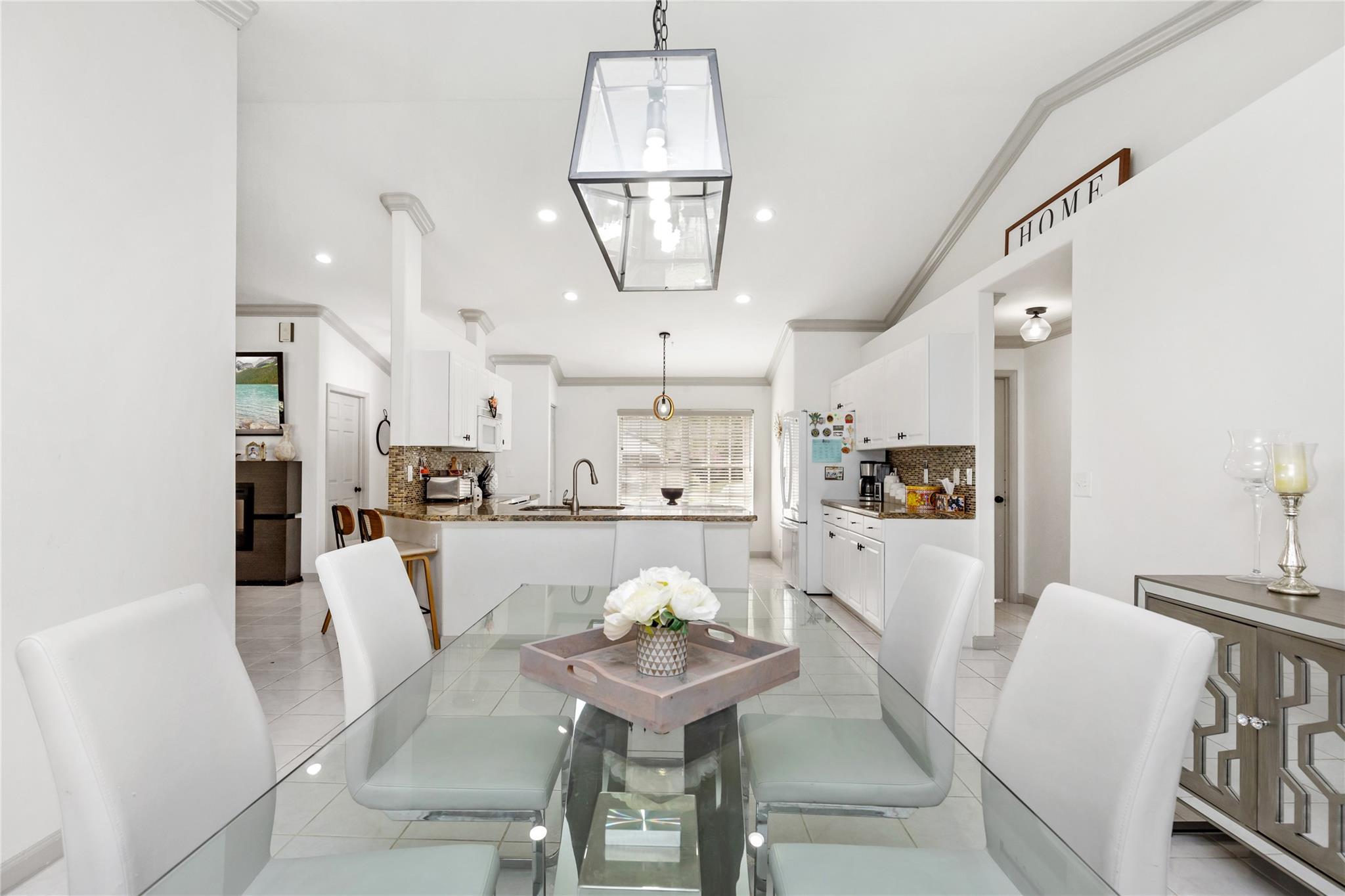 Sugar Pond Manor Wellingt - Residential