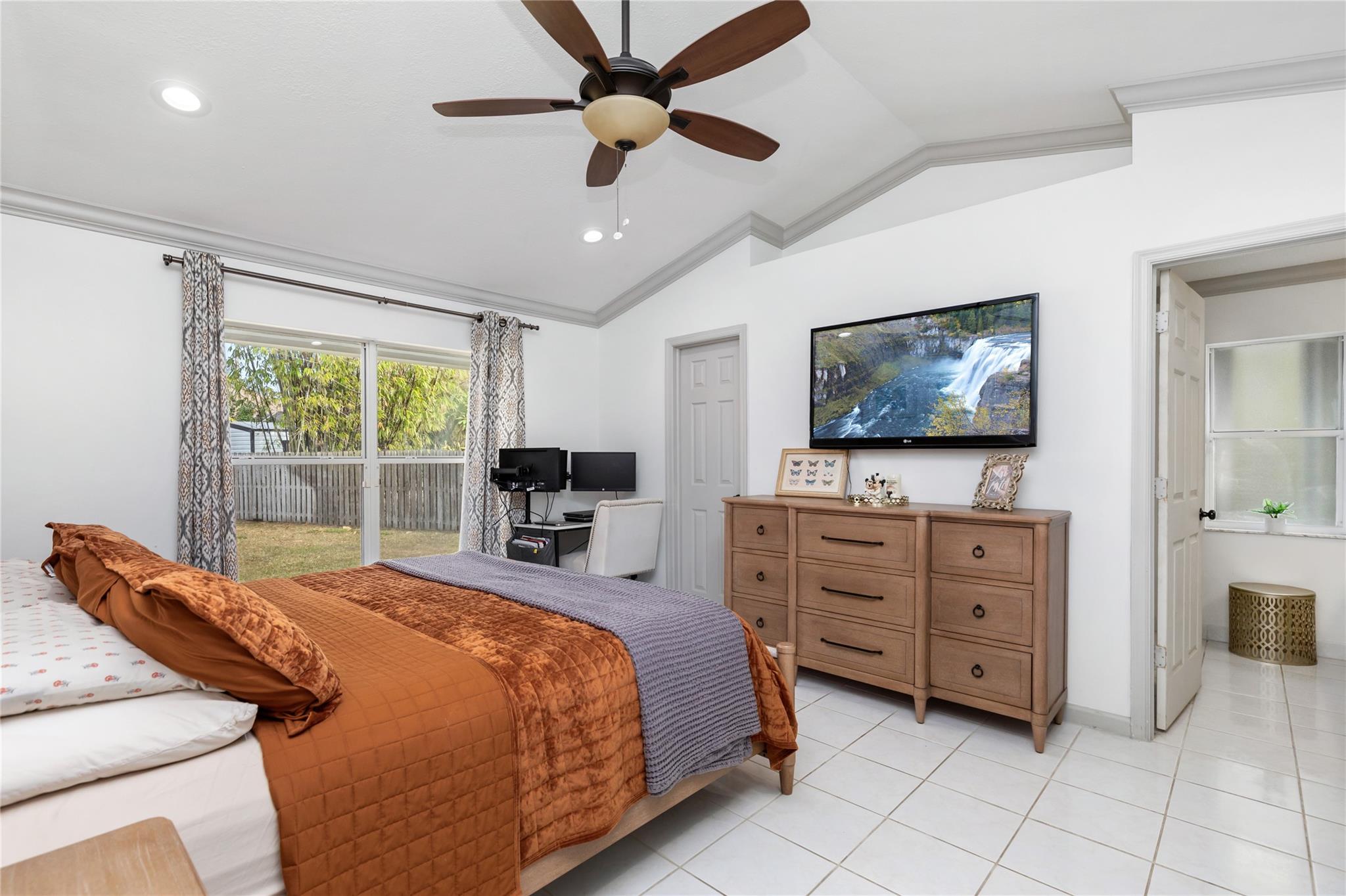 Sugar Pond Manor Wellingt - Residential