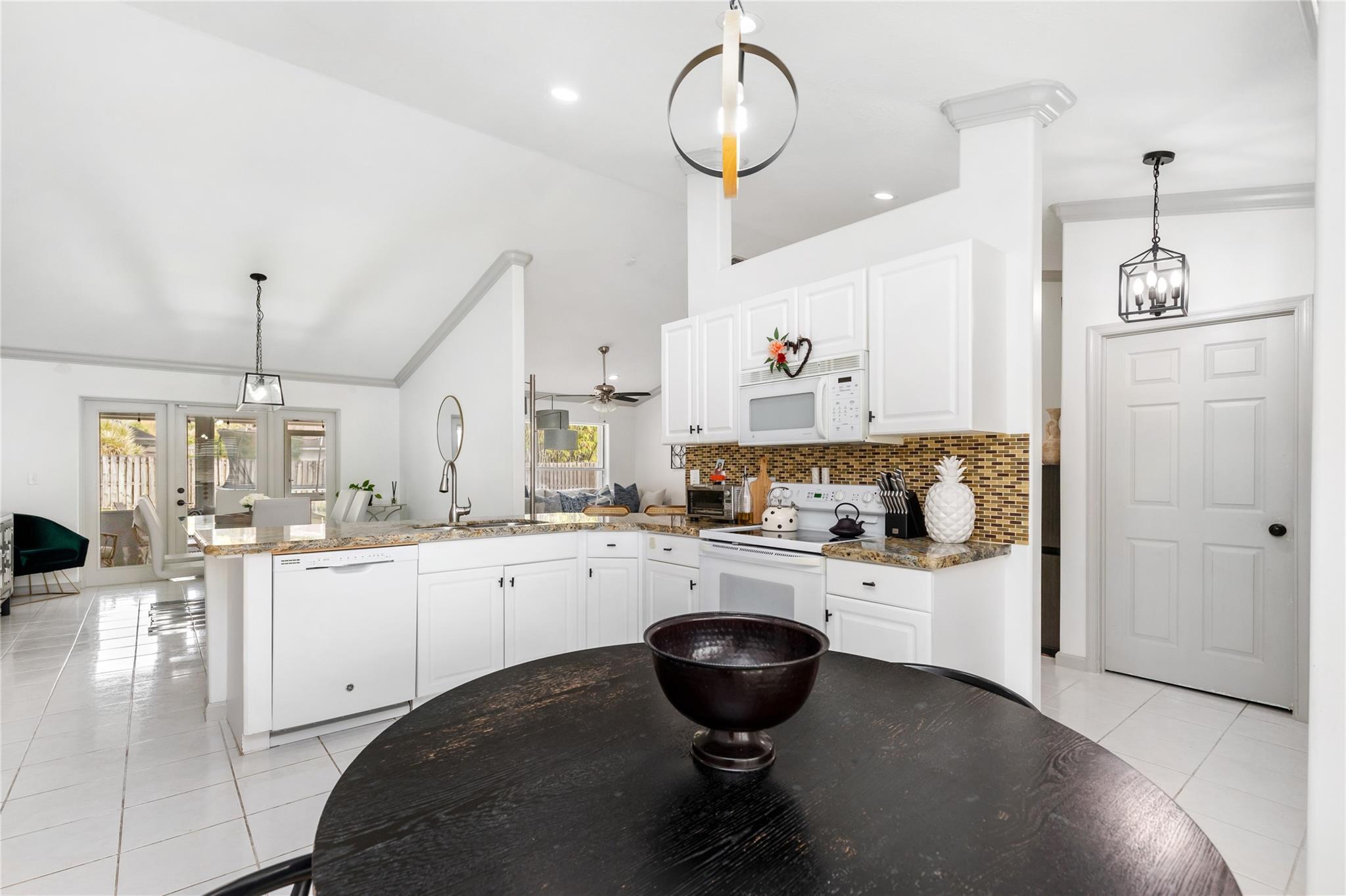 14429 Horseshoe Trce