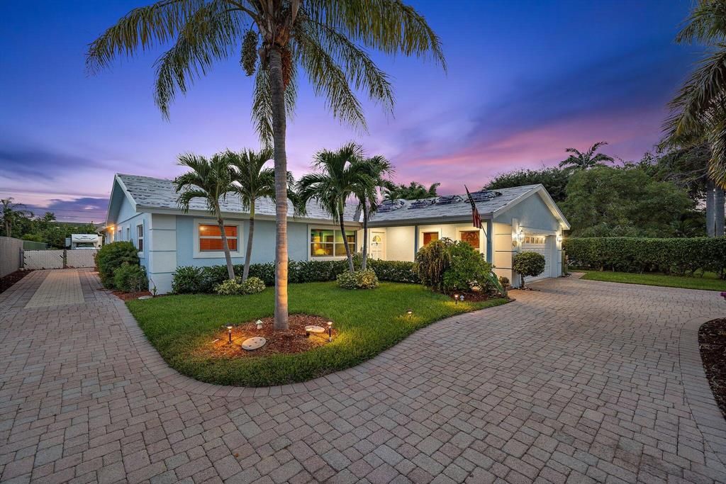 Photo of 412 Anchorage Lane, North Palm Beach, FL 33408 (MLS # R10751550)