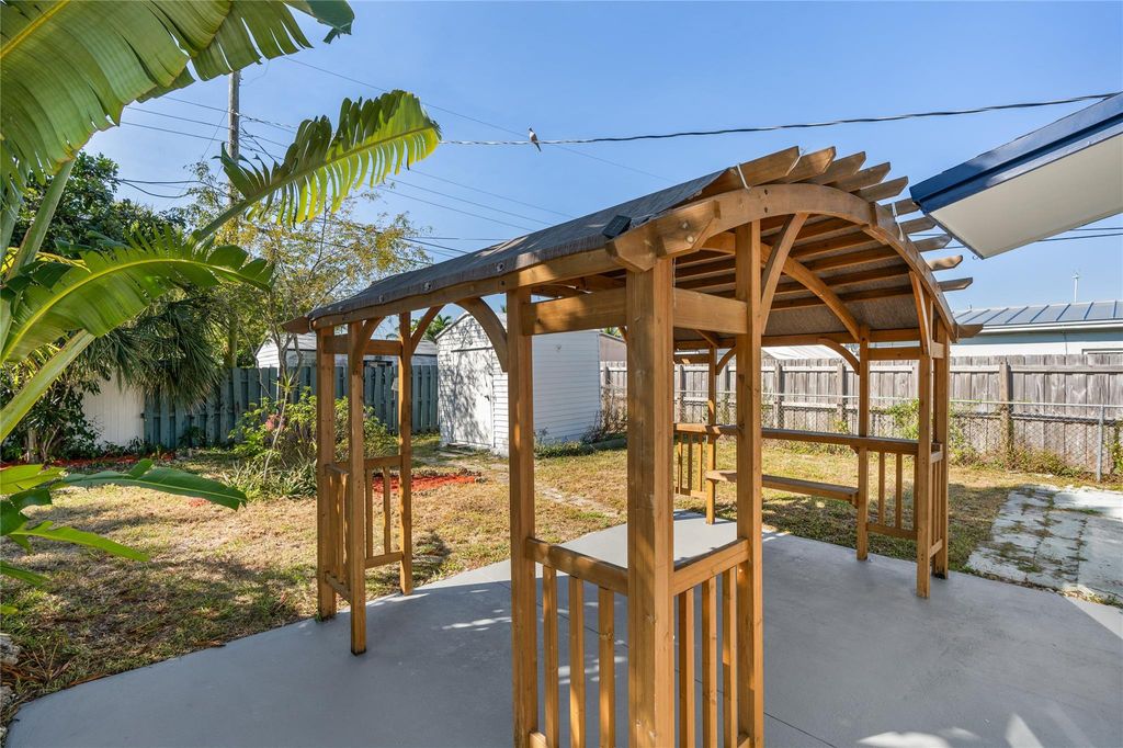 listing image 24
