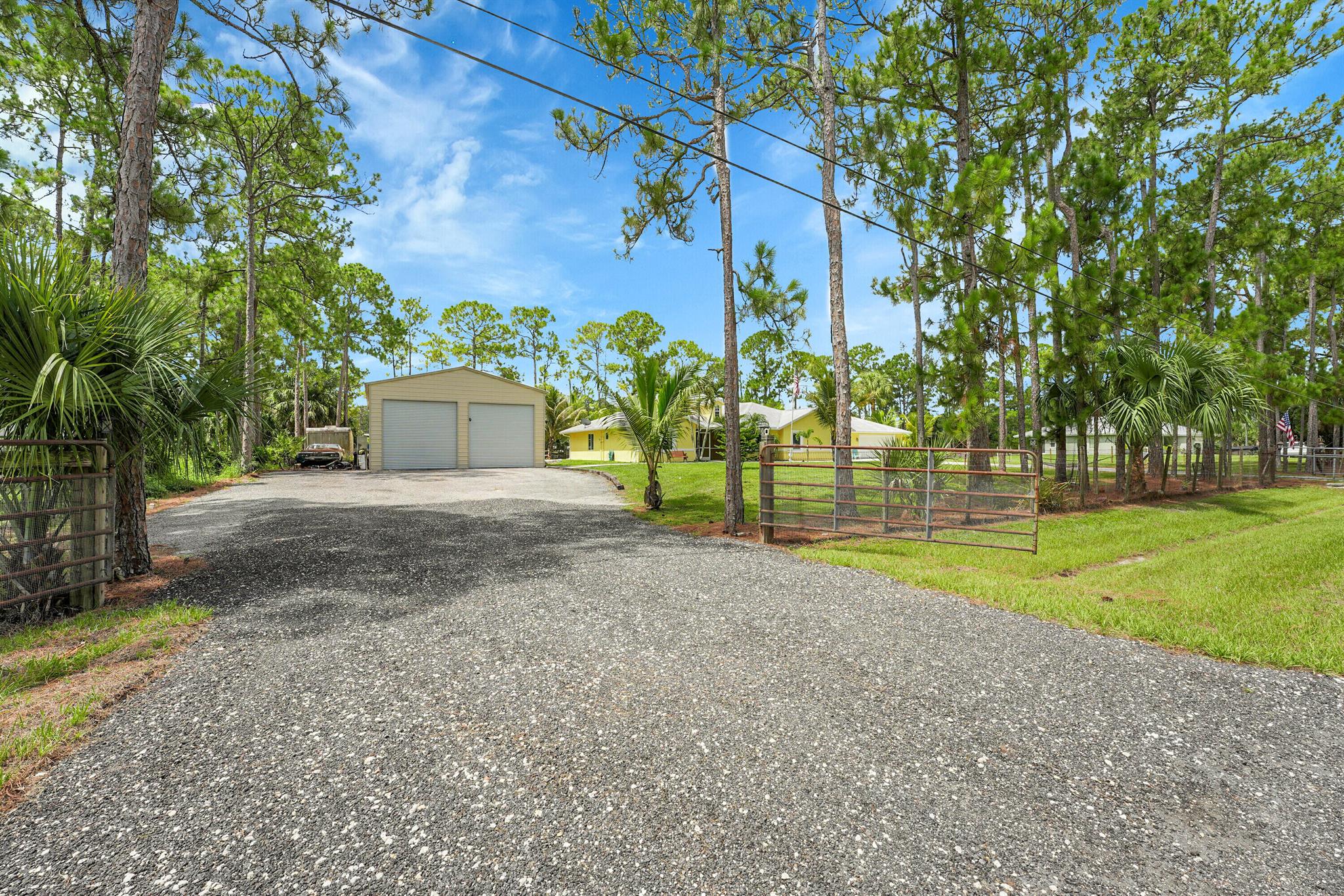 The Acreage - Residential