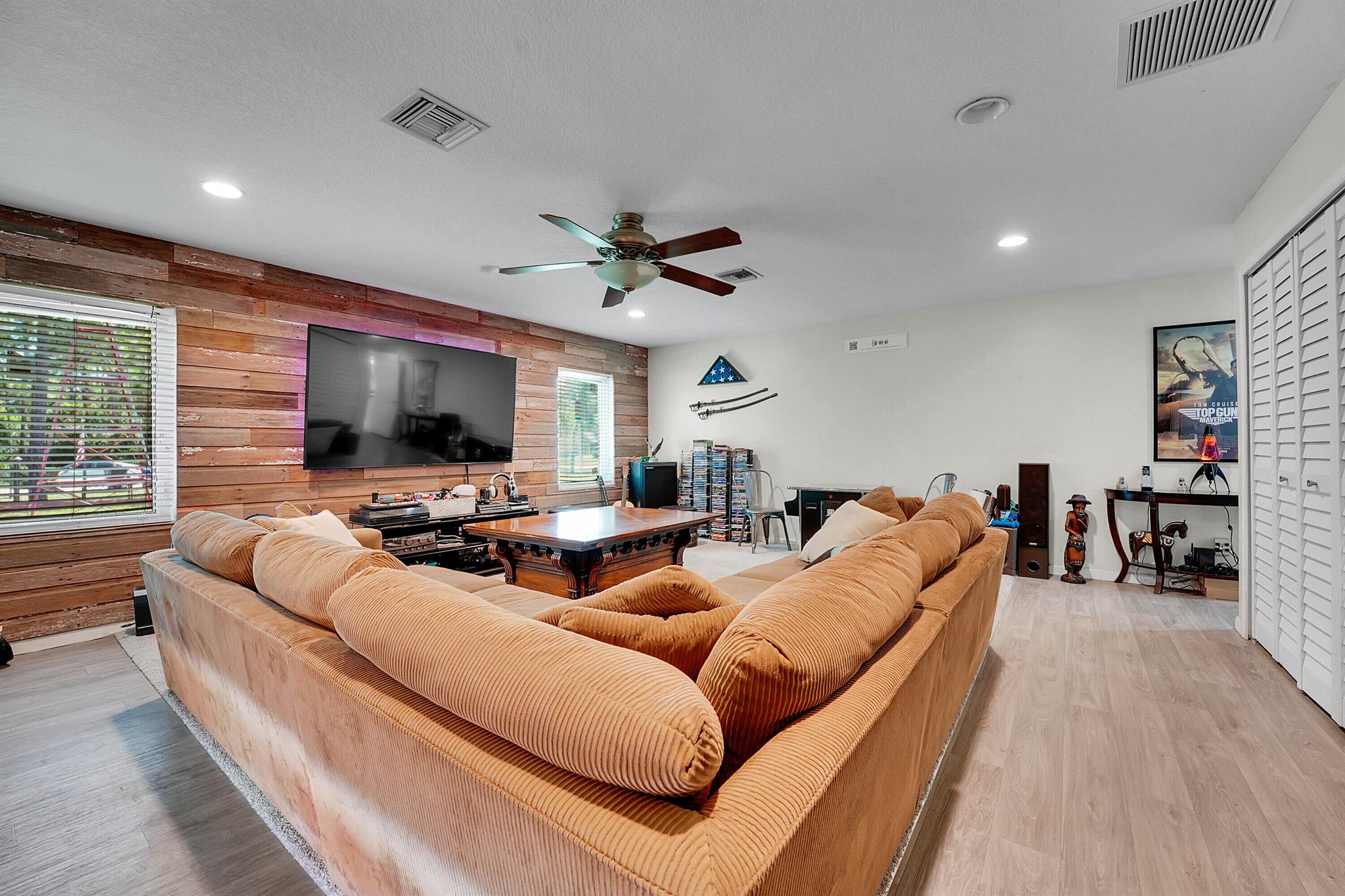 The Acreage - Residential