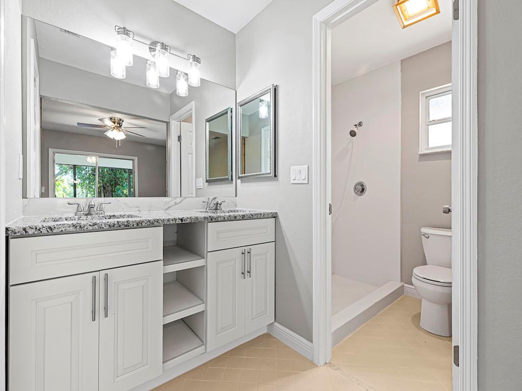 PINECREST SUB UNIT 3 - Residential