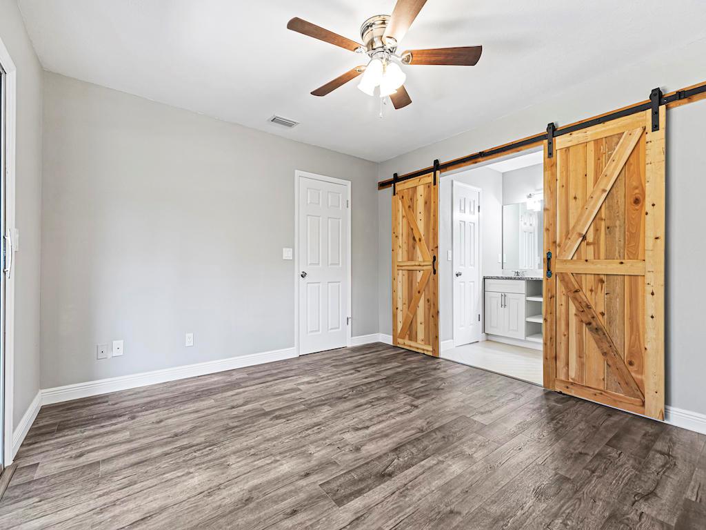 PINECREST SUB UNIT 3 - Residential