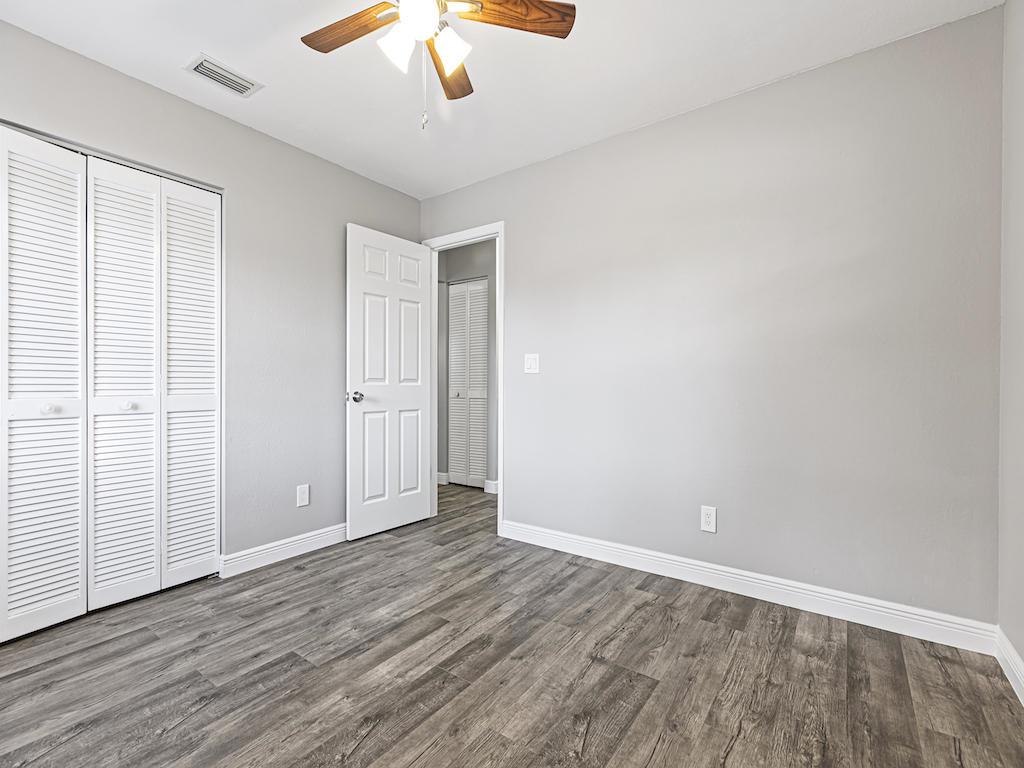 PINECREST SUB UNIT 3 - Residential