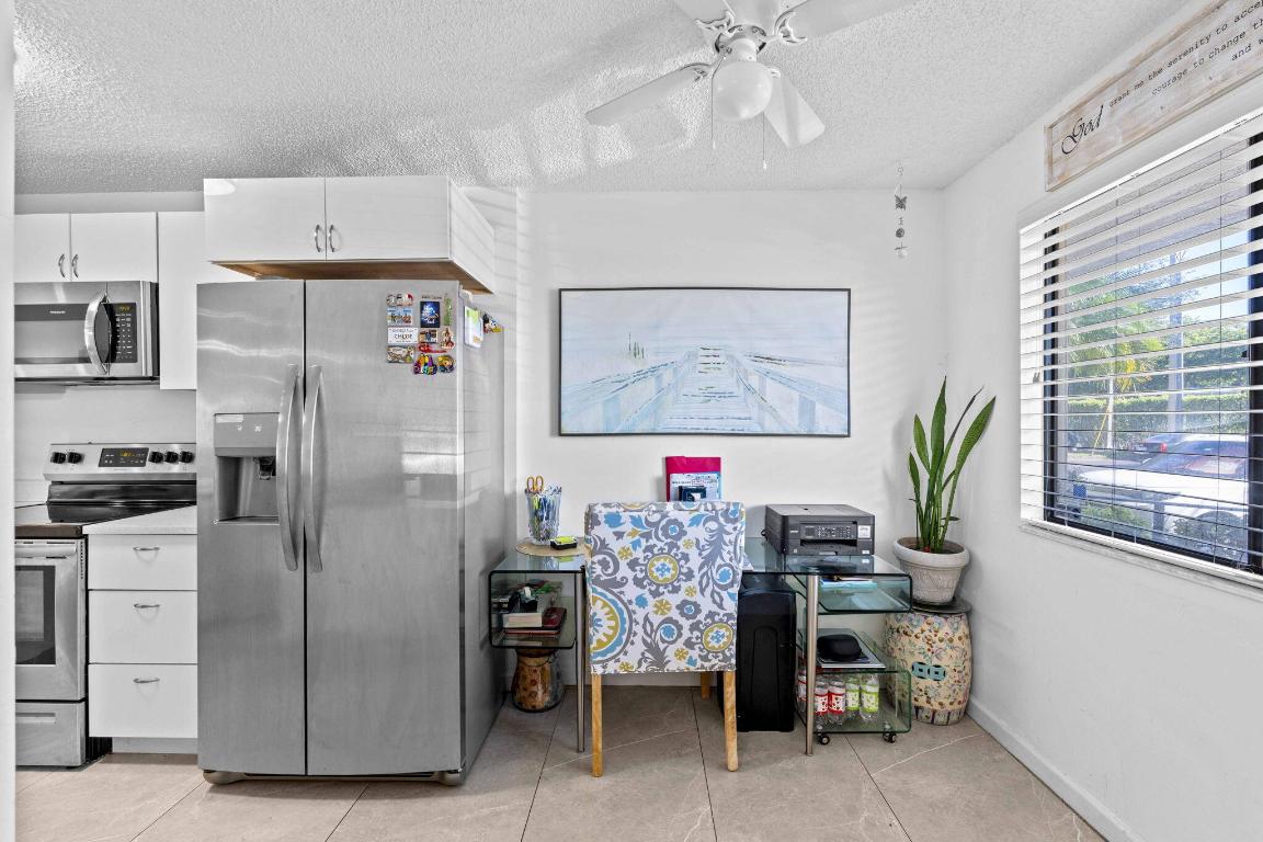 GRANDVIEW AT SPRING LAKES CONDO - Residential