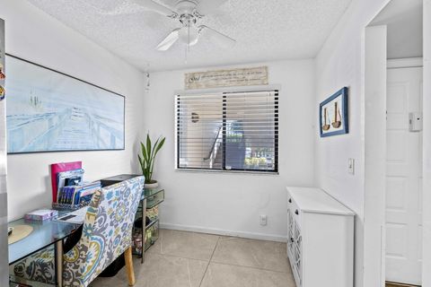 Tiny photo for 3138 Via Poinciana #116, Lake Worth, FL 33467 (MLS # R11150031)