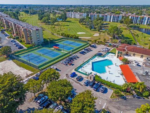 Tiny photo for 3138 Via Poinciana #116, Lake Worth, FL 33467 (MLS # R11150031)
