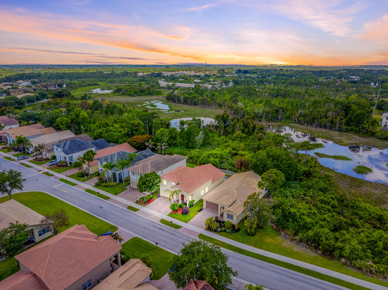 MARTINS CROSSING - Residential