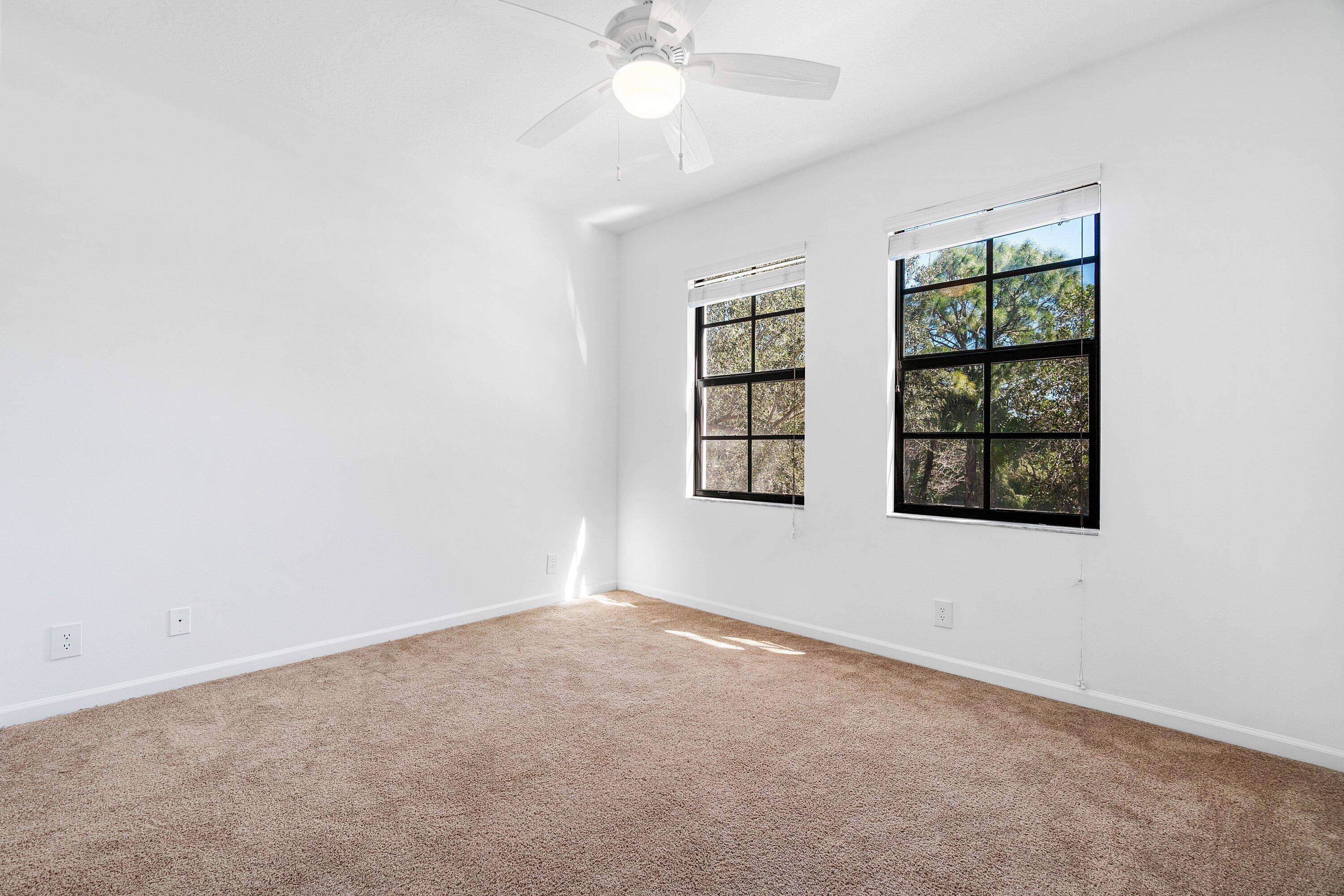 GRAMERCY SQUARE - Residential