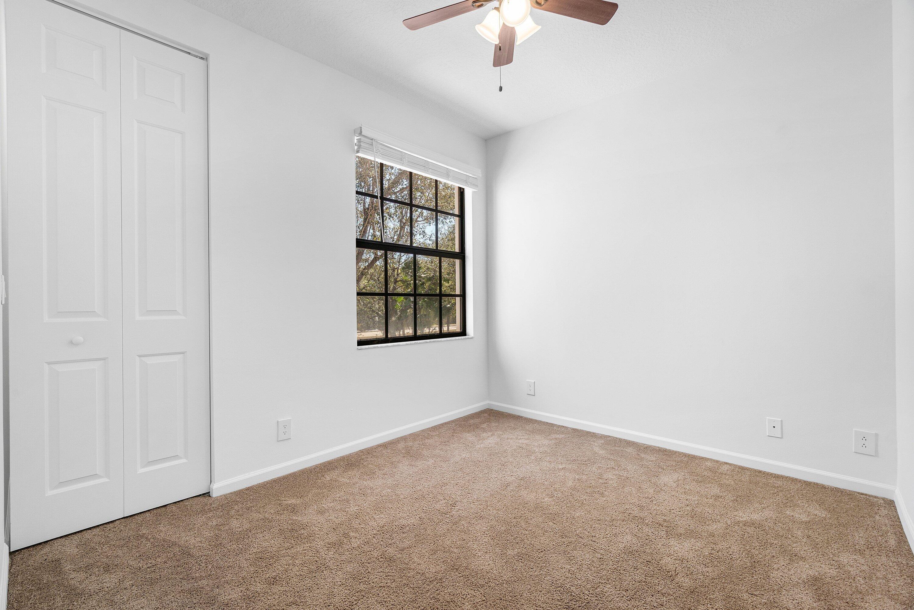 GRAMERCY SQUARE - Residential