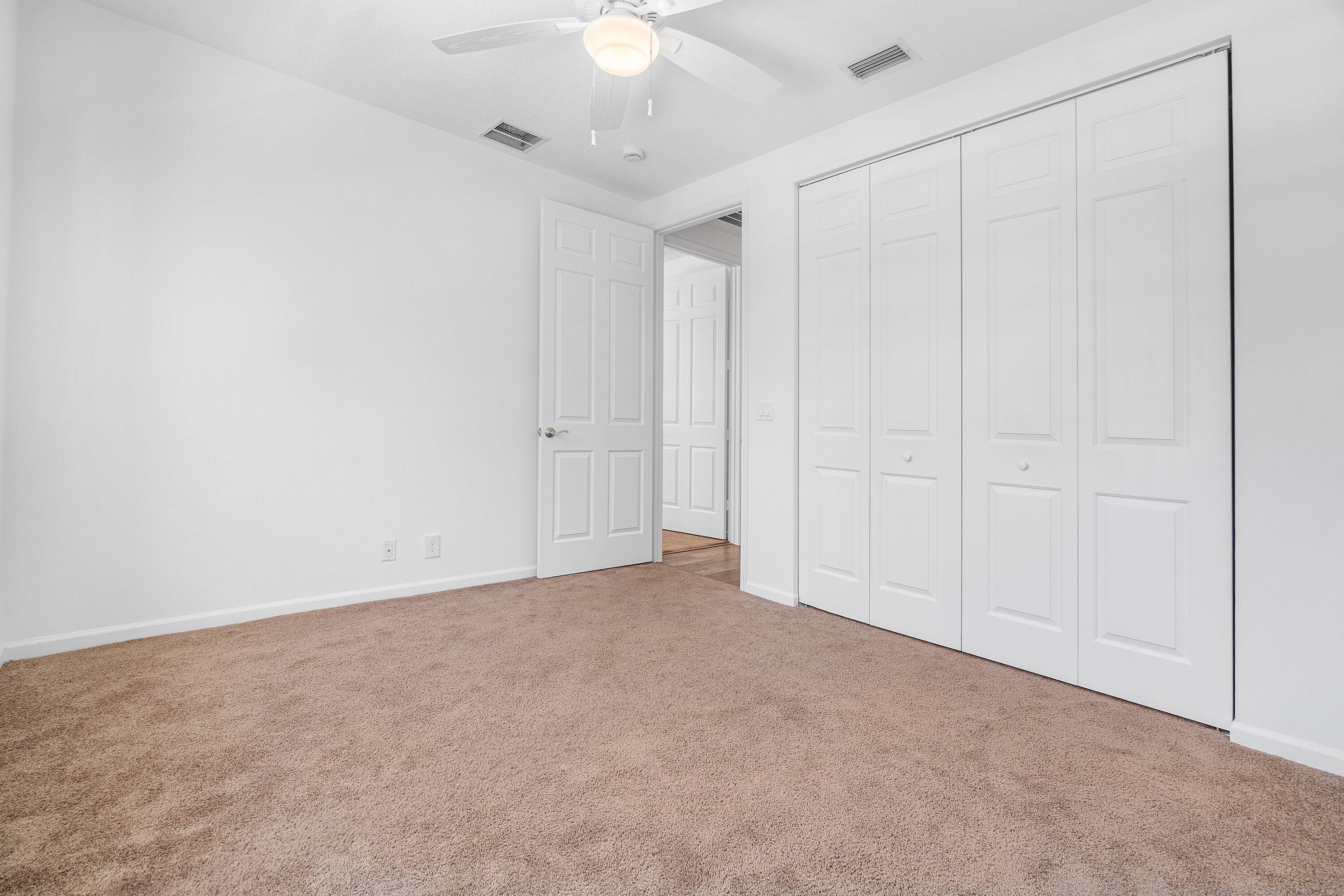 GRAMERCY SQUARE - Residential