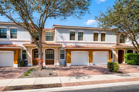 238 E Chrystie Circle Delray Beach FL 33484