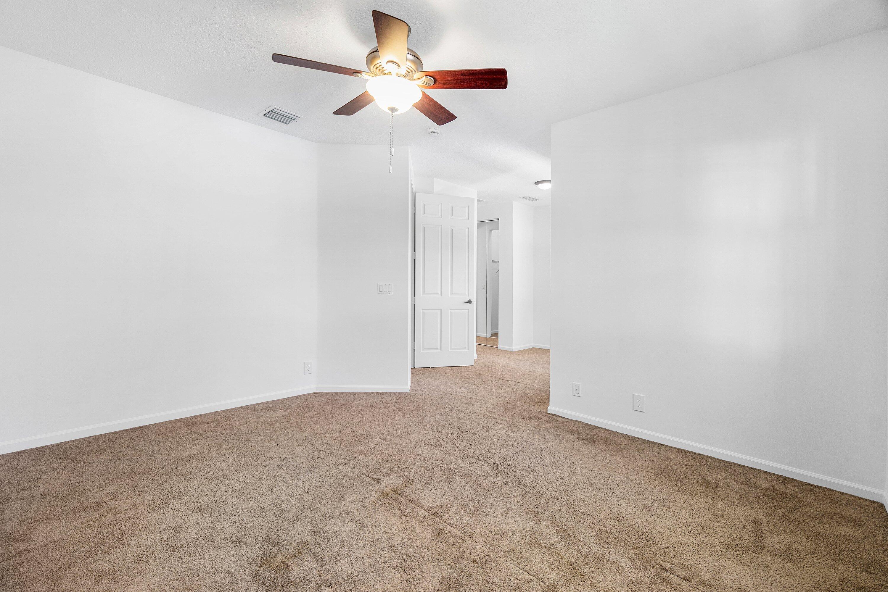 GRAMERCY SQUARE - Residential