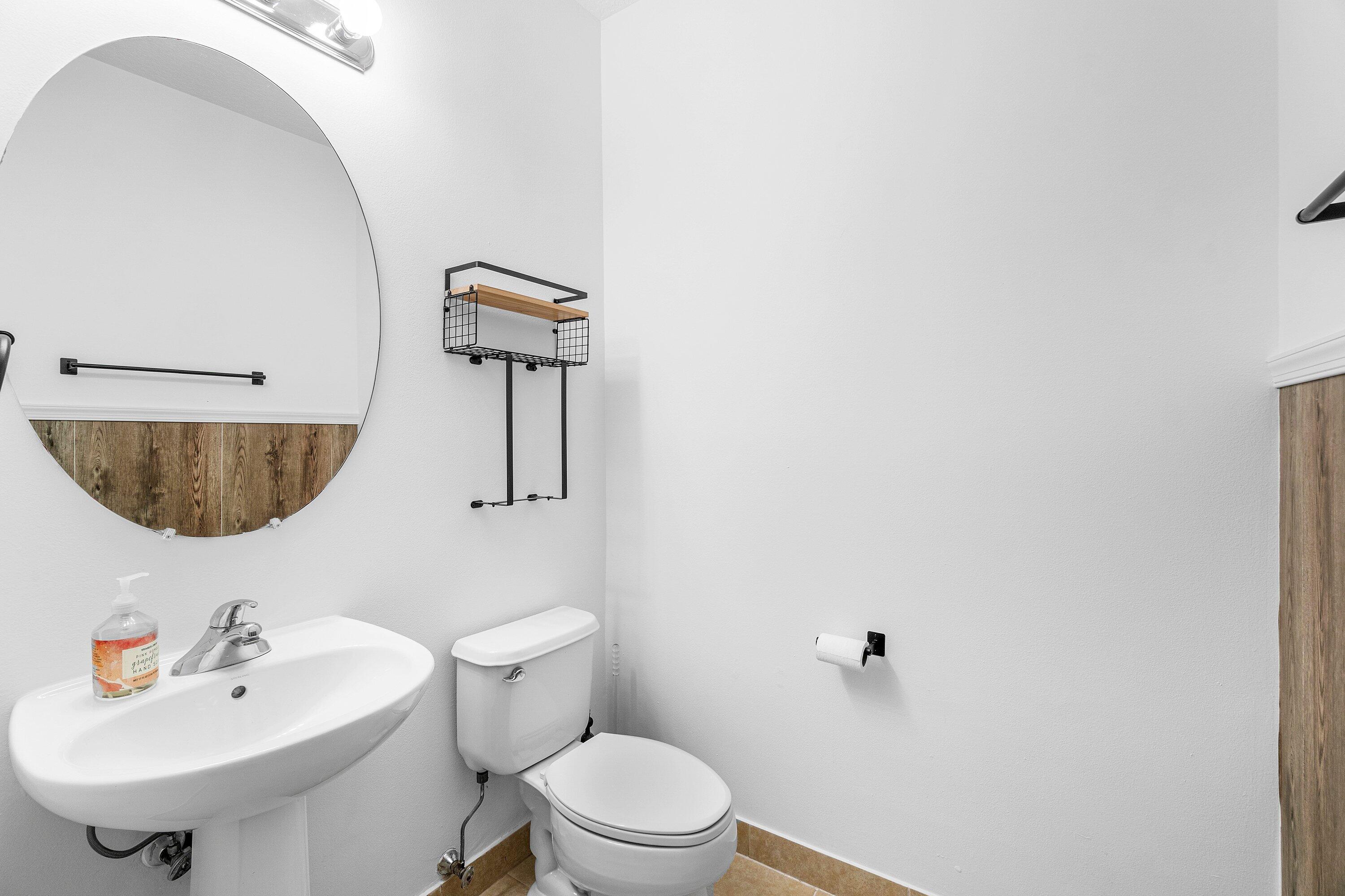 GRAMERCY SQUARE - Residential