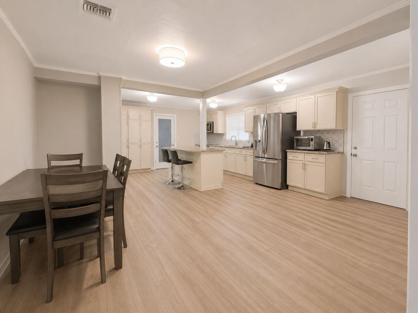 WOODLAND HEIGHTS - Residential