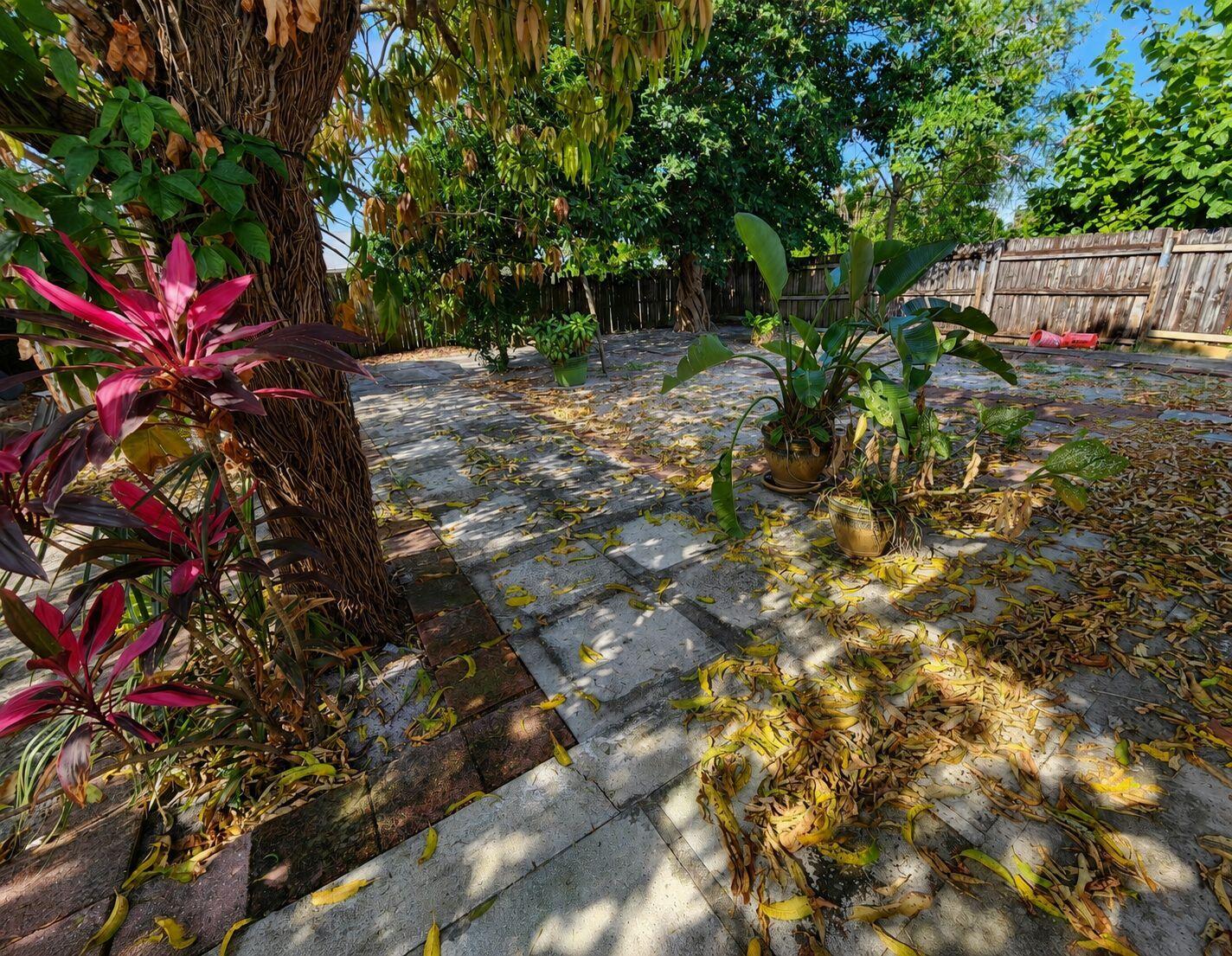 WOODLAND HEIGHTS - Residential