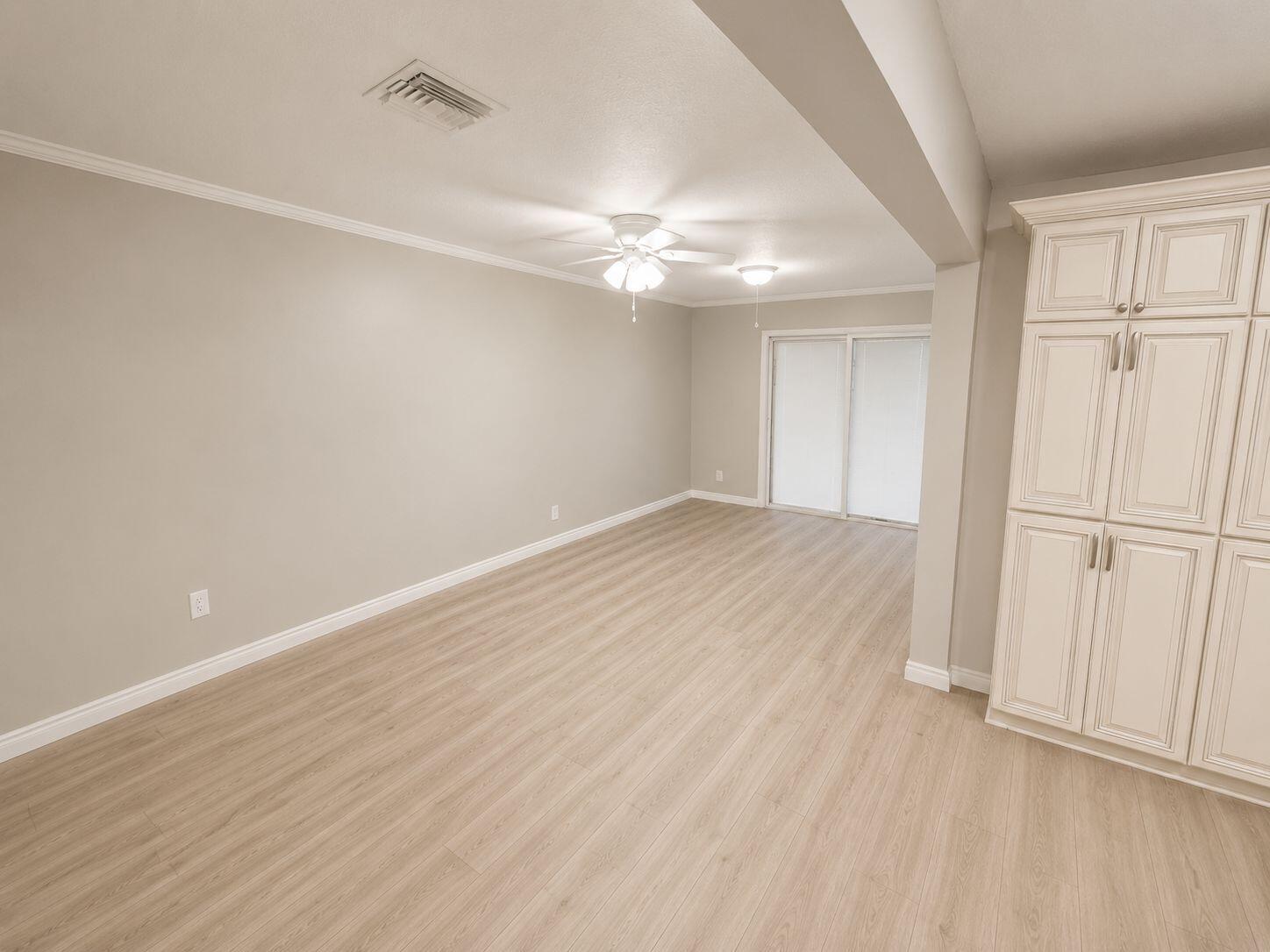 WOODLAND HEIGHTS - Residential