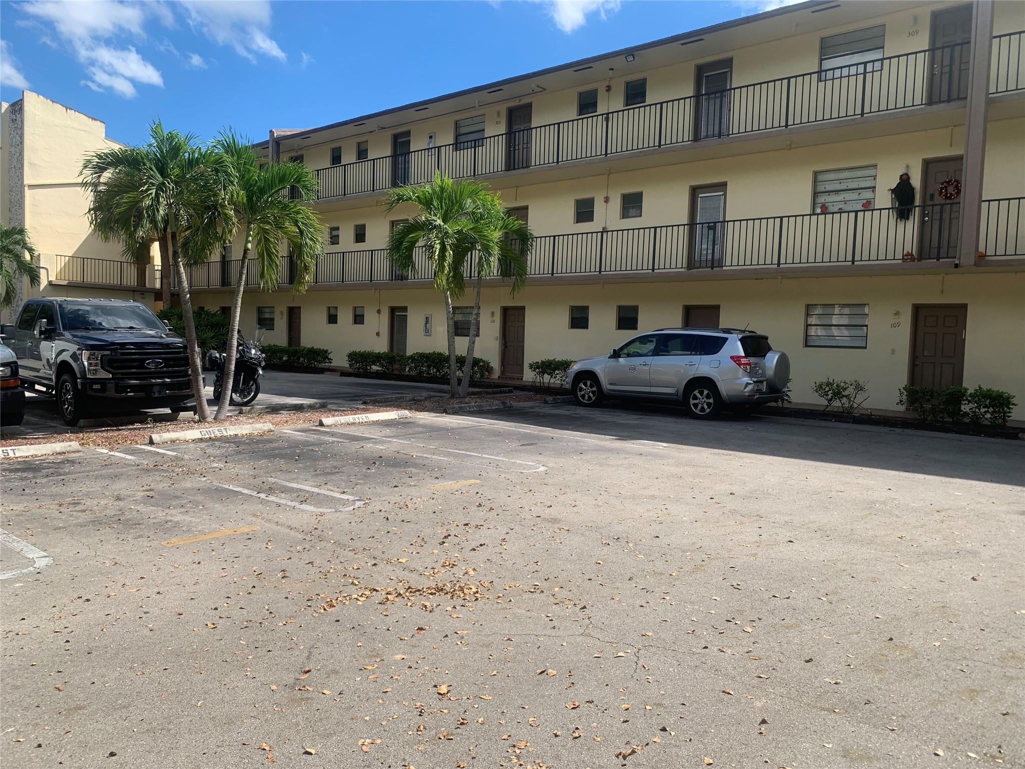 Fairways Of Coral Spgs Co - Residential Lease