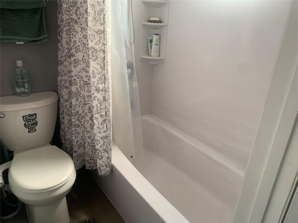 Fairways Of Coral Spgs Co - Residential Lease